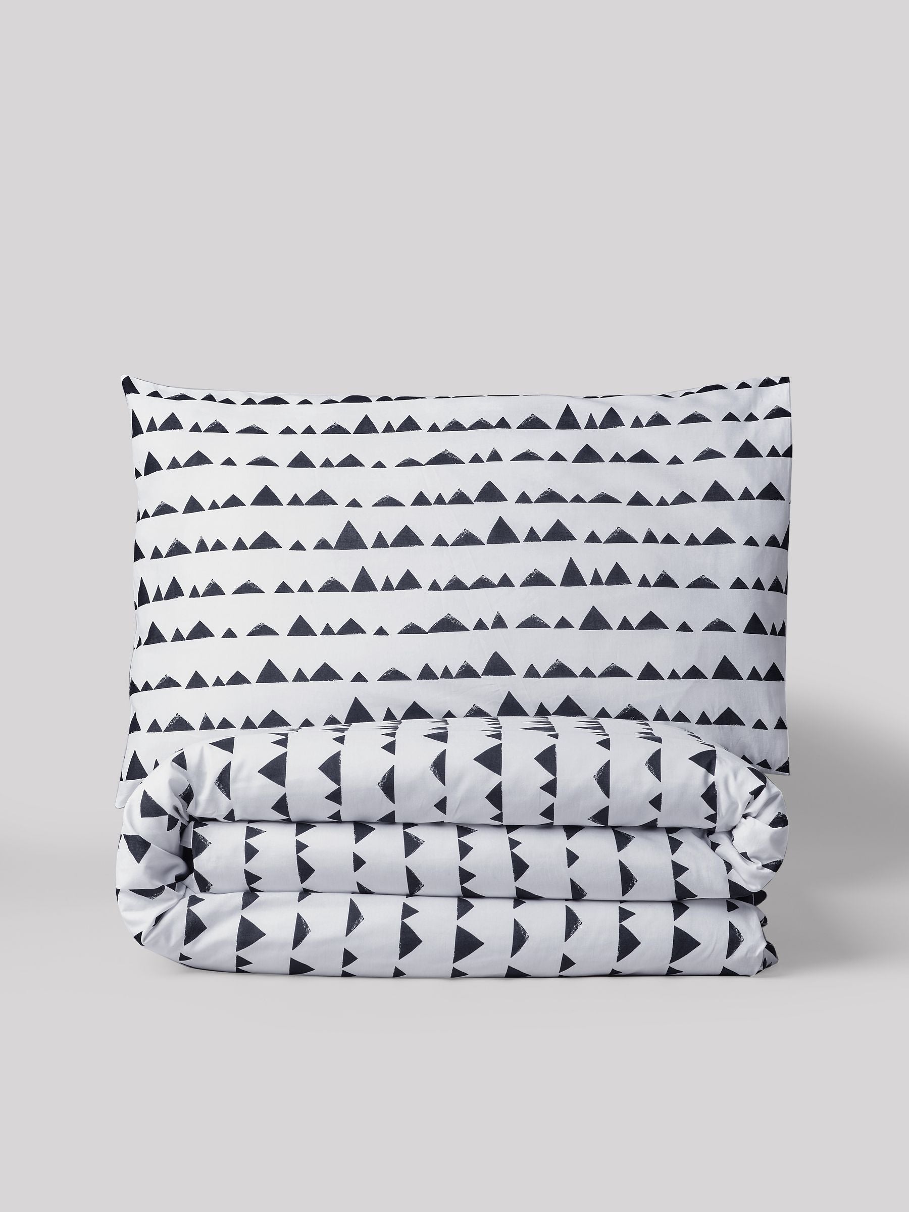 Monochrome printed cotton duvet cover pillowcase set 200x200cm, imported from the UK