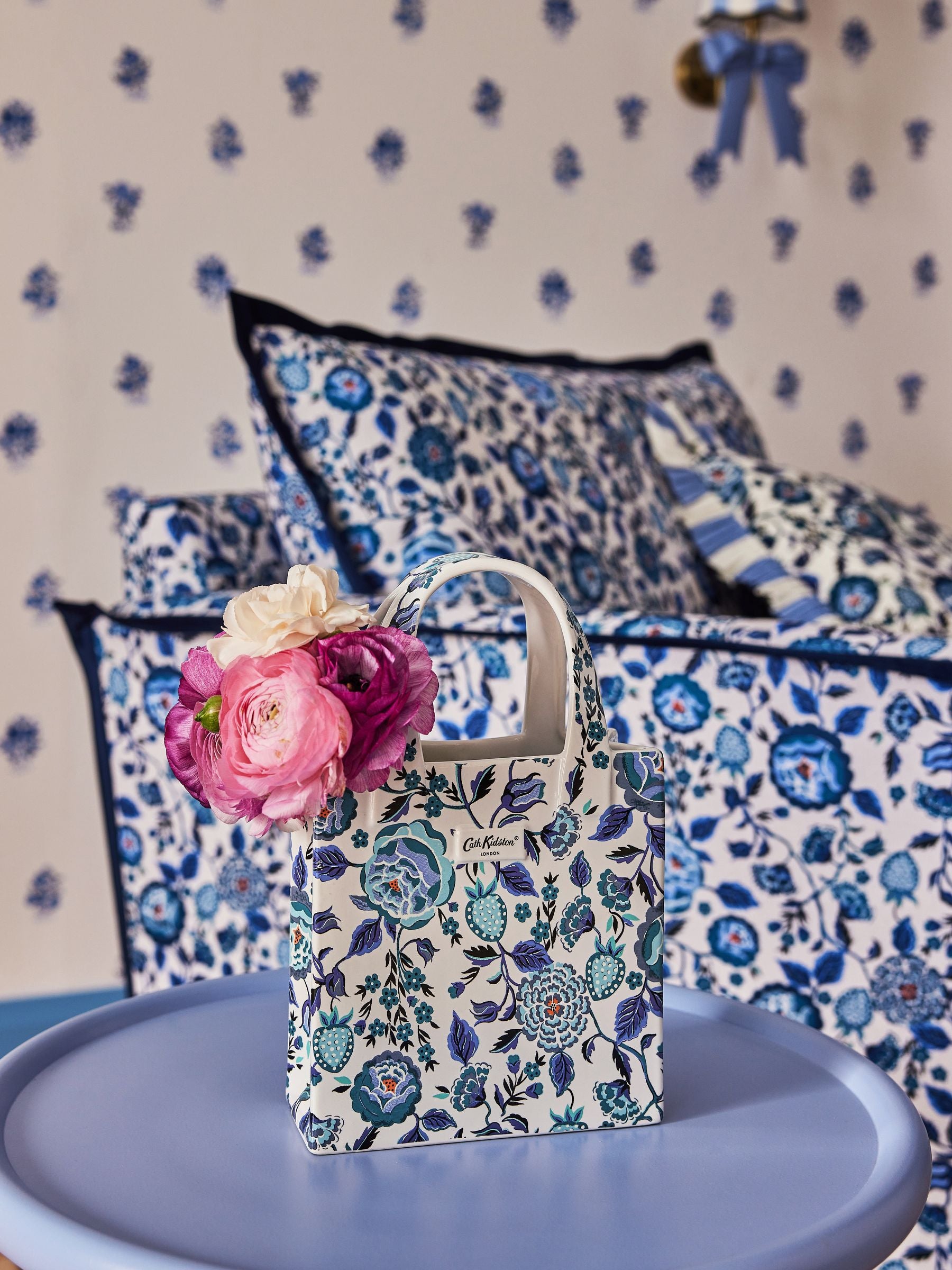 Blue Handbag-Shaped Decorative Vase