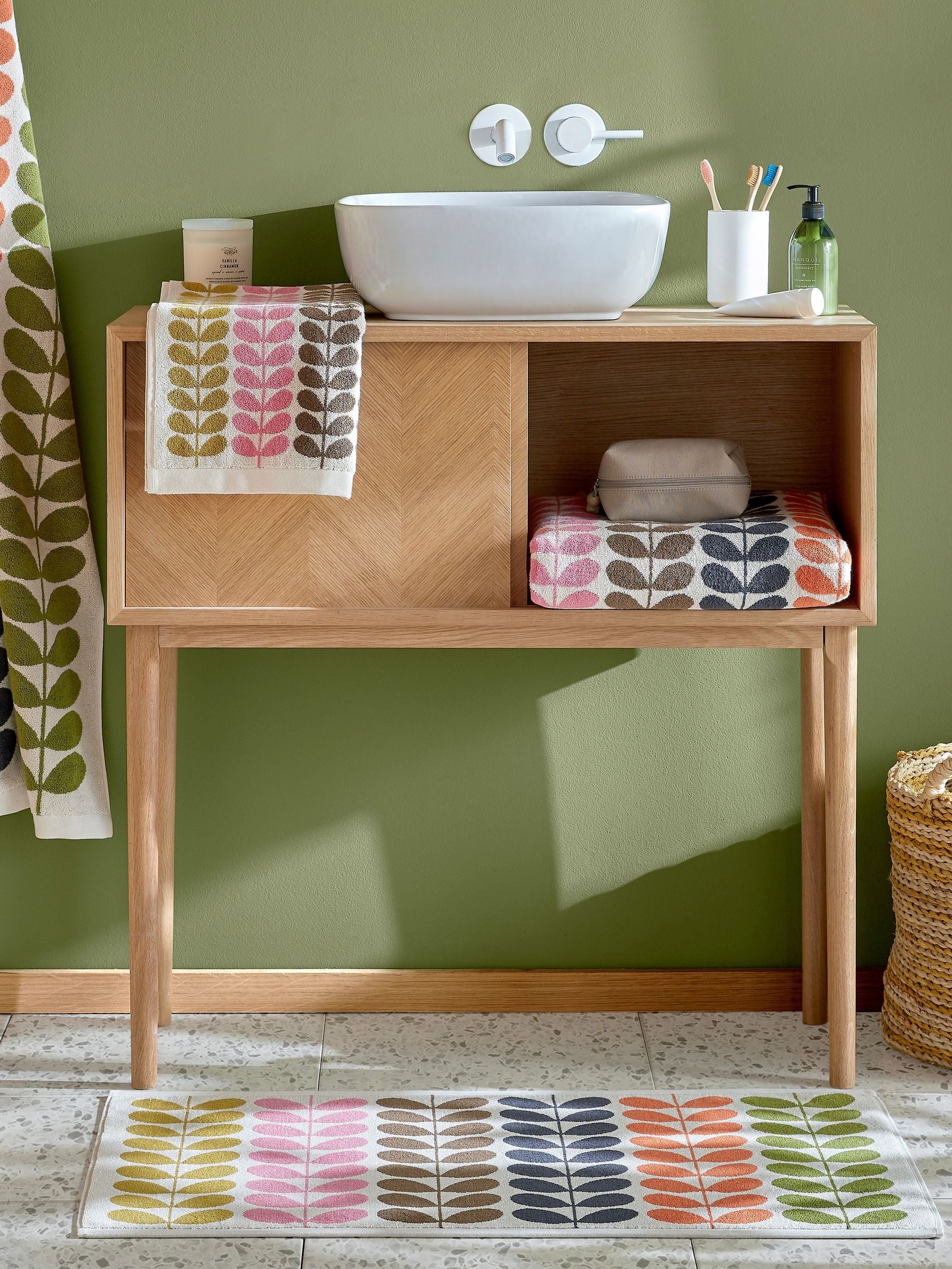 Orla Kiely Auburn Multi Stem 100% cotton bath mat 90x50cm, UK version