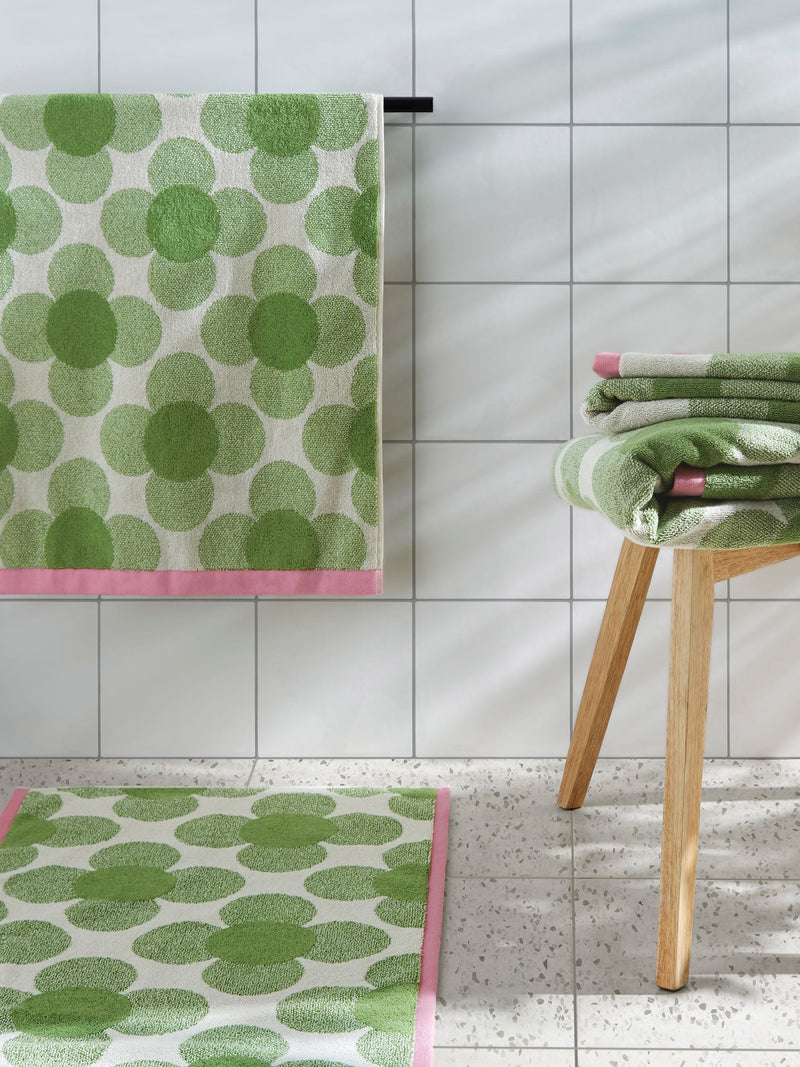 Orla Kiely clover flower cotton towel (British brand)