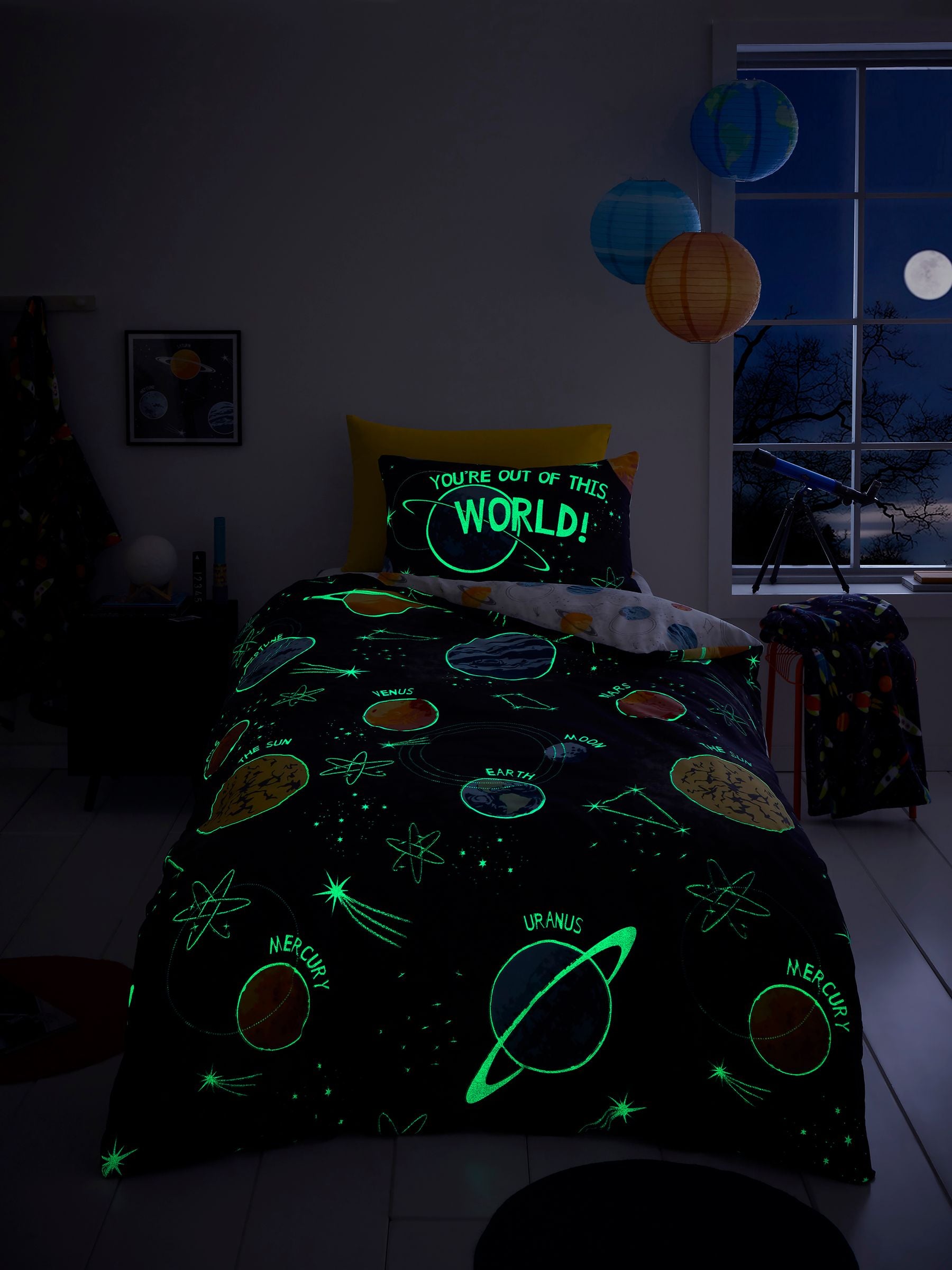 Bedlam glow in the dark space duvet cover set - British product