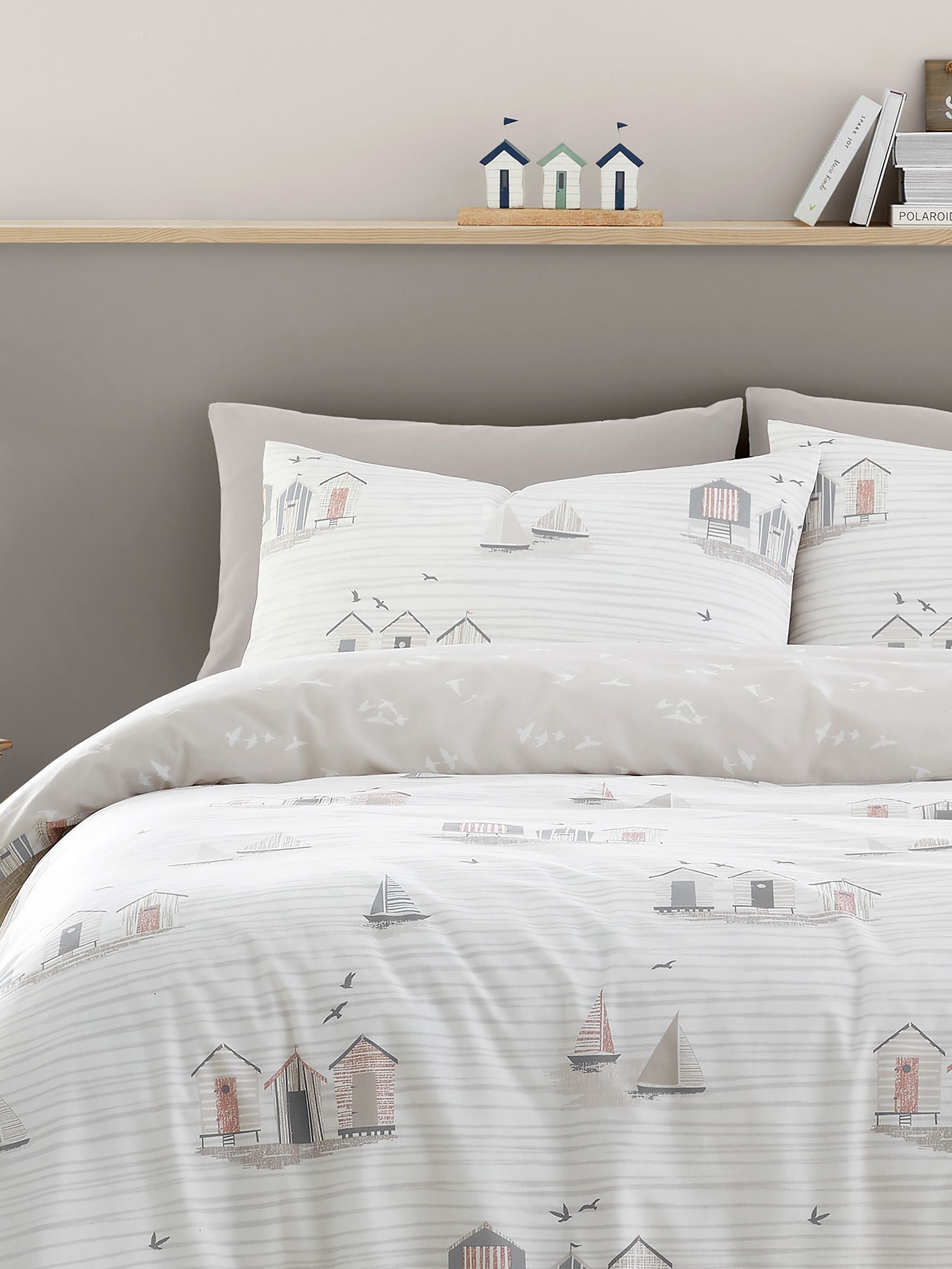 Fusion Natural Beach Huts Easycare Duvet Cover Set