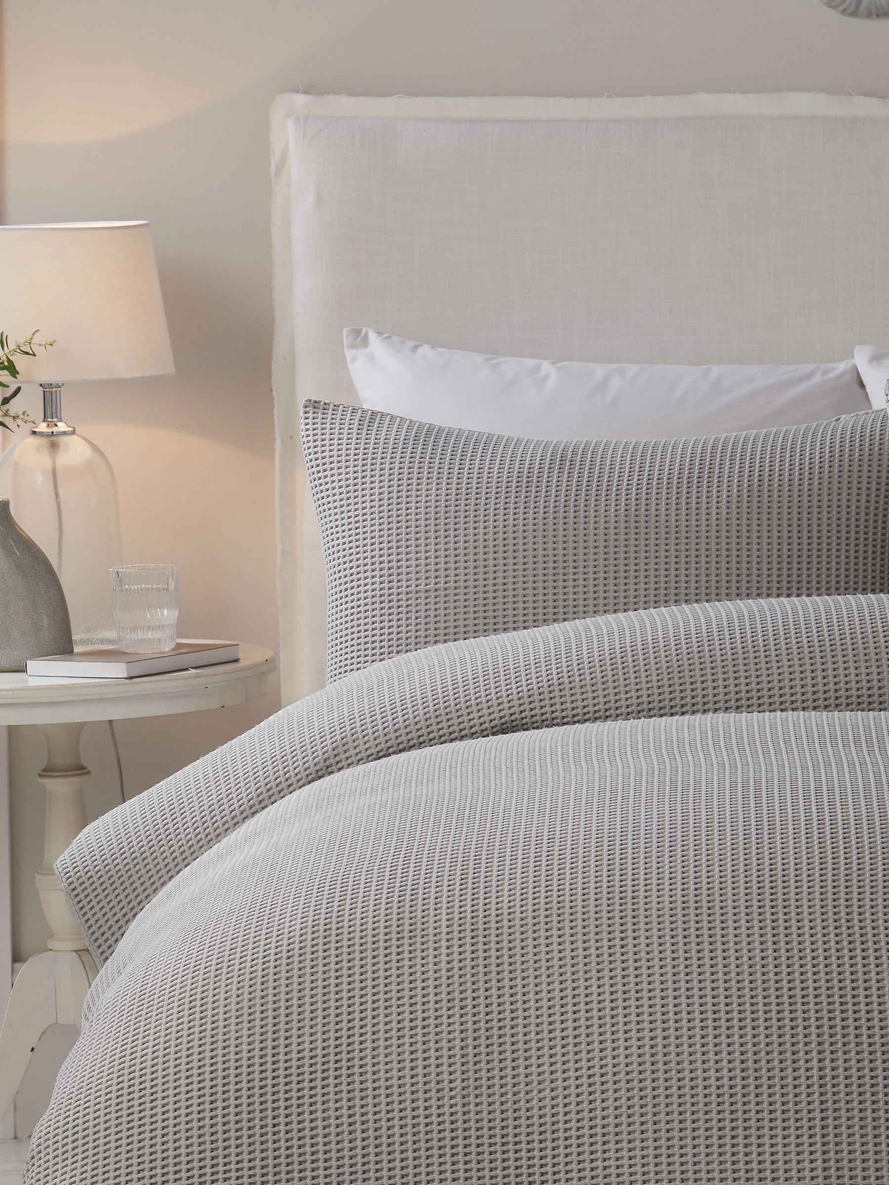 Serene Lindly silver textured duvet cover set (British brand)