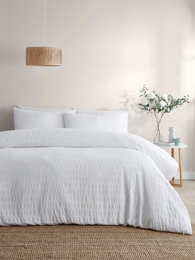 Serene White Honley Seersucker Textured Duvet Cover Set
