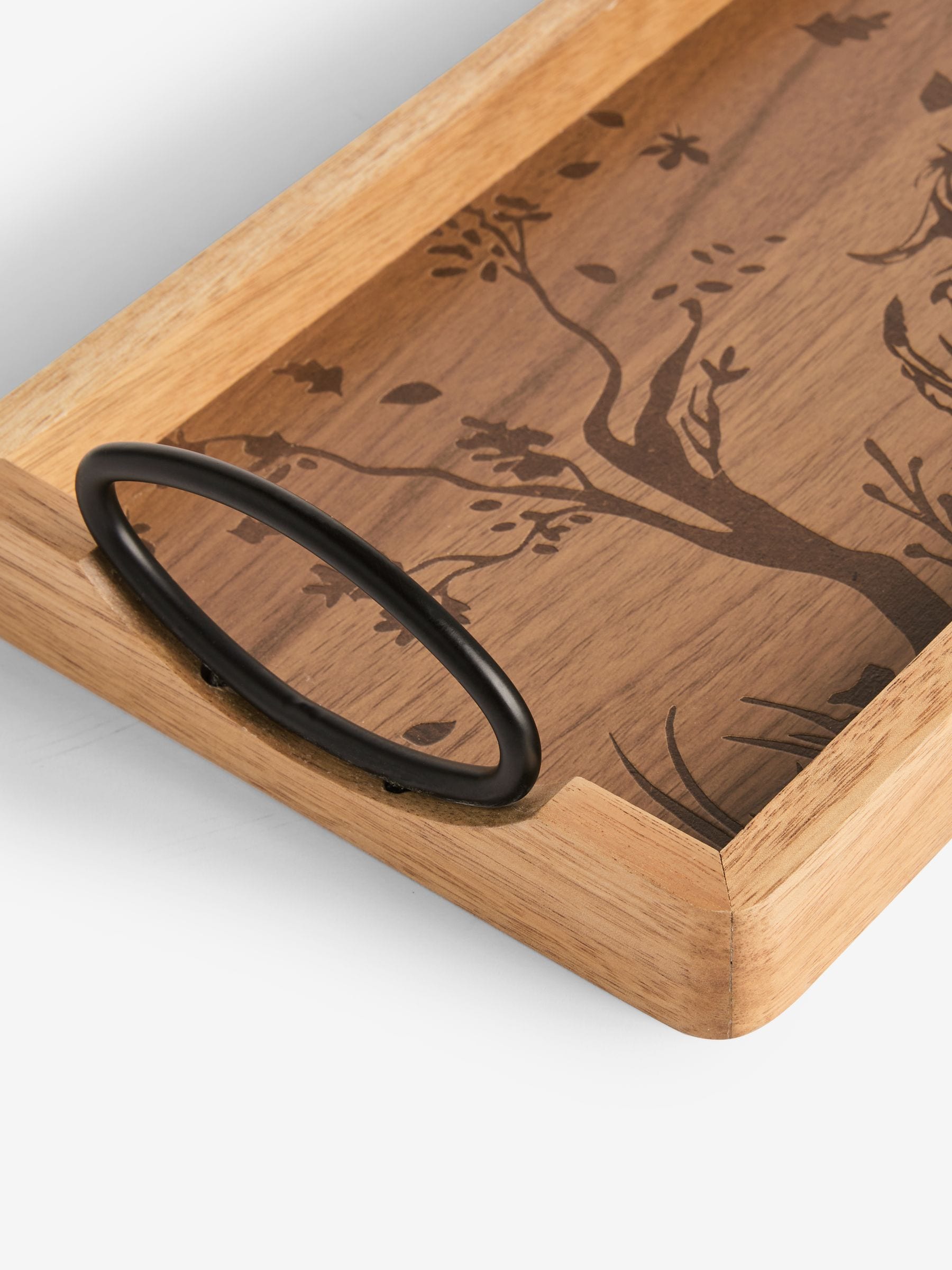 Wood engraved Hamish tray with Highland cow design (British brand)