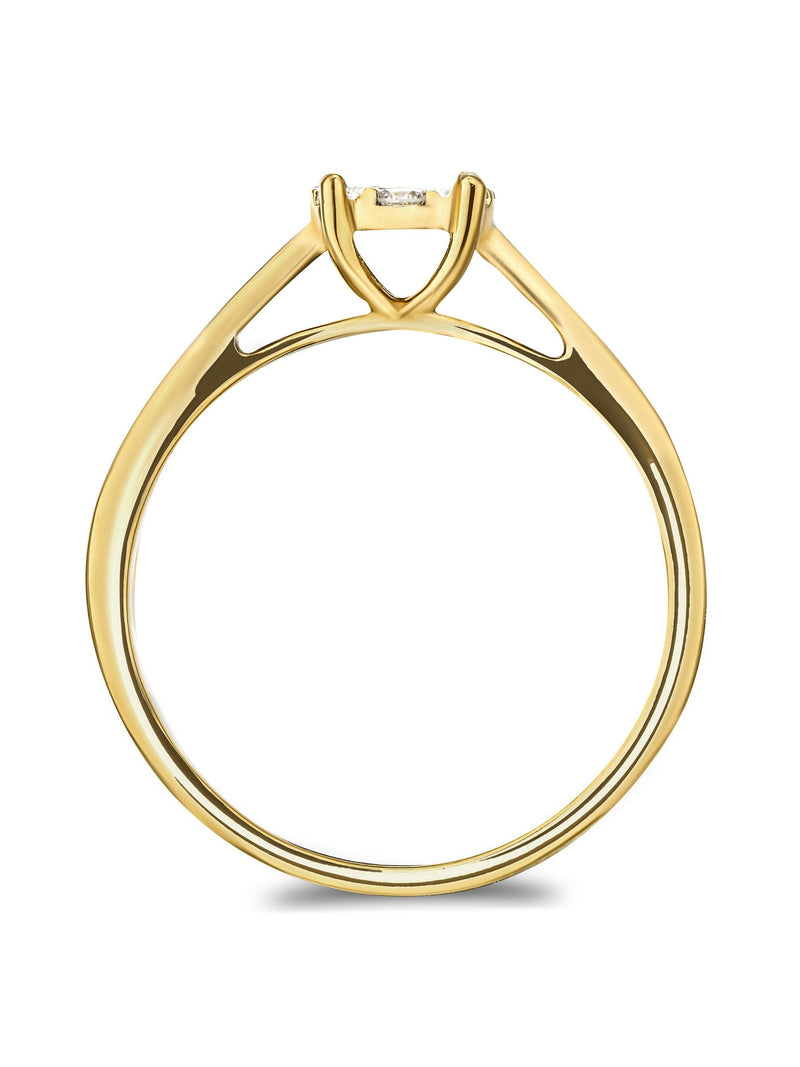 The Diamond Store 0.25ct lab diamond engagement ring, imported from the UK