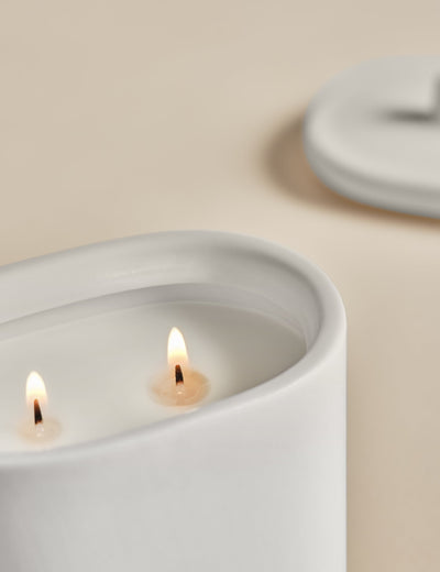 M&S No. 1 Fragrance Lidded Ceramic Candle 400g – Online bei McGrocer kaufen