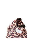 Flat Lay Co. sminkepose med leopardsmønster 52 cm, importert fra Storbritannia