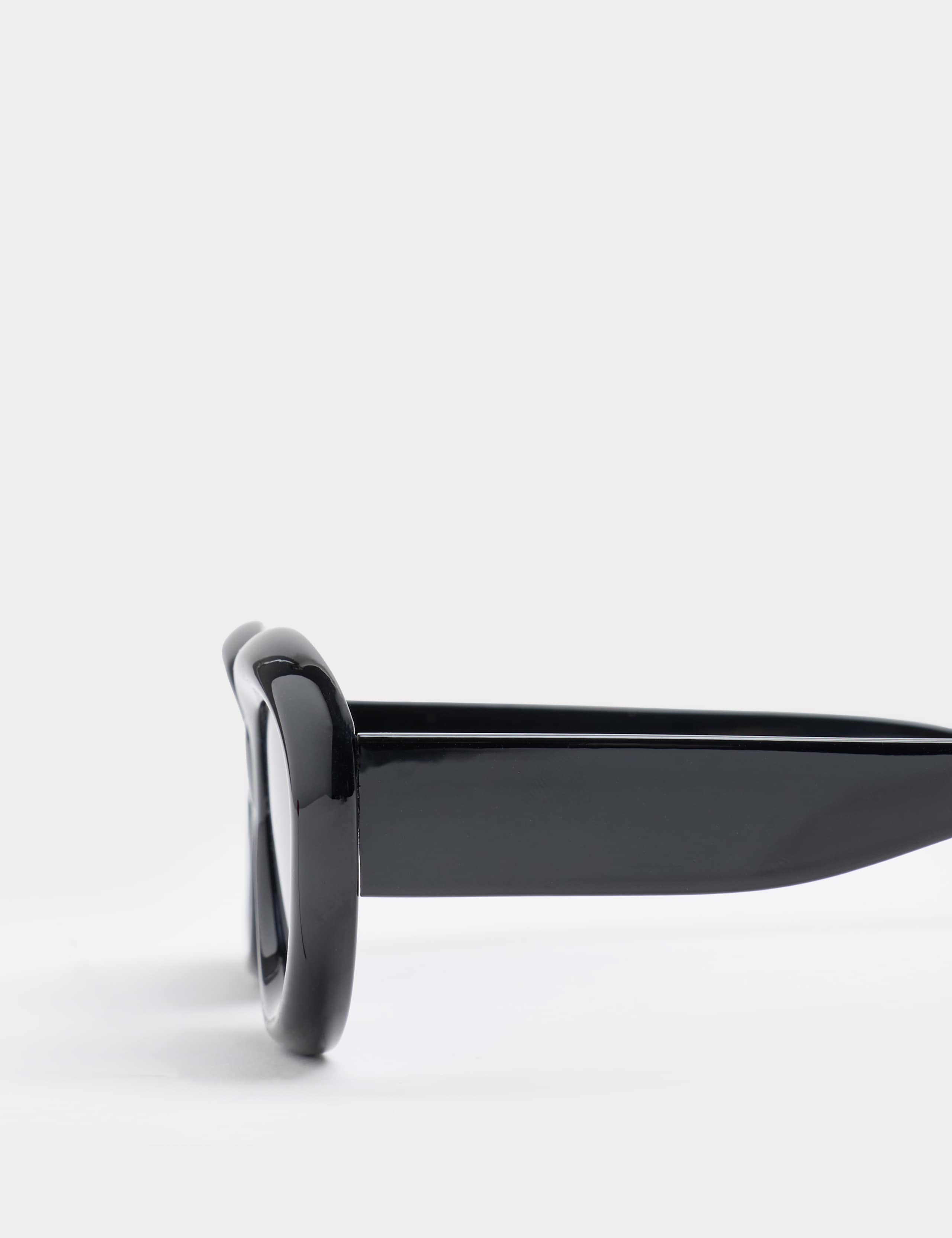 M&S Oval Chunky Sunglasses, UK version