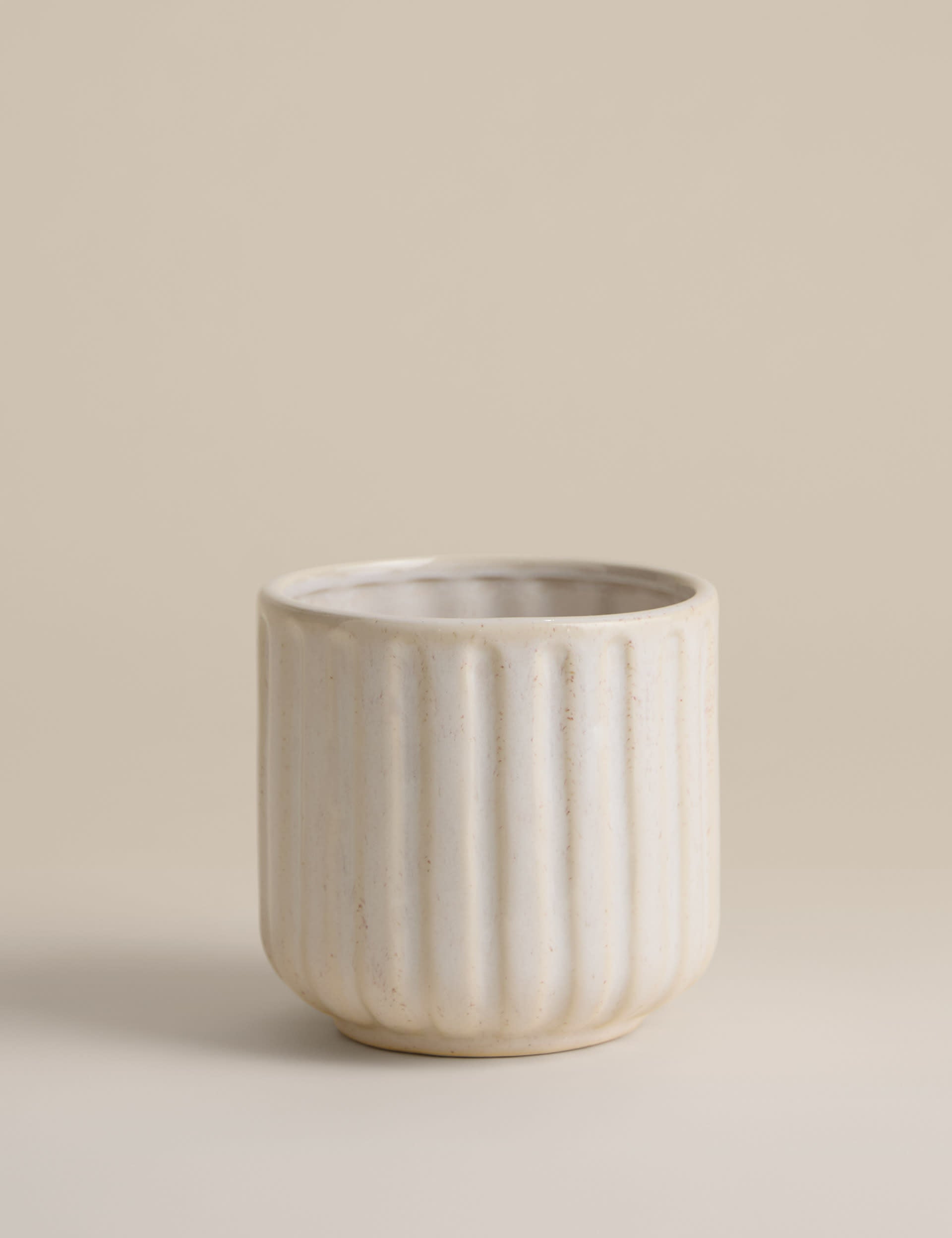 Ridged Ceramic Planter 14.6 cm wide - British product