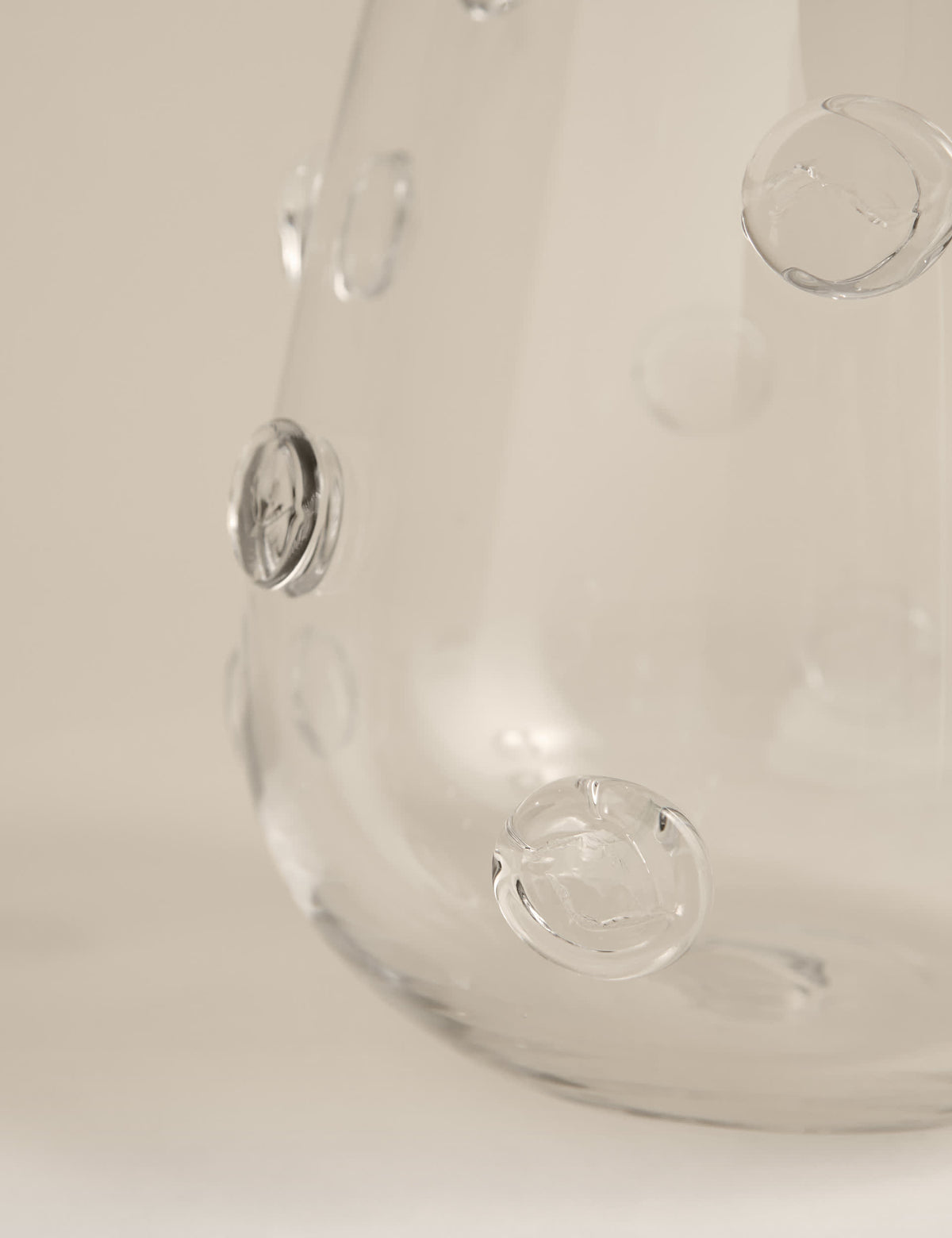 3D raised bobble glass vase 28cm, imported from the UK