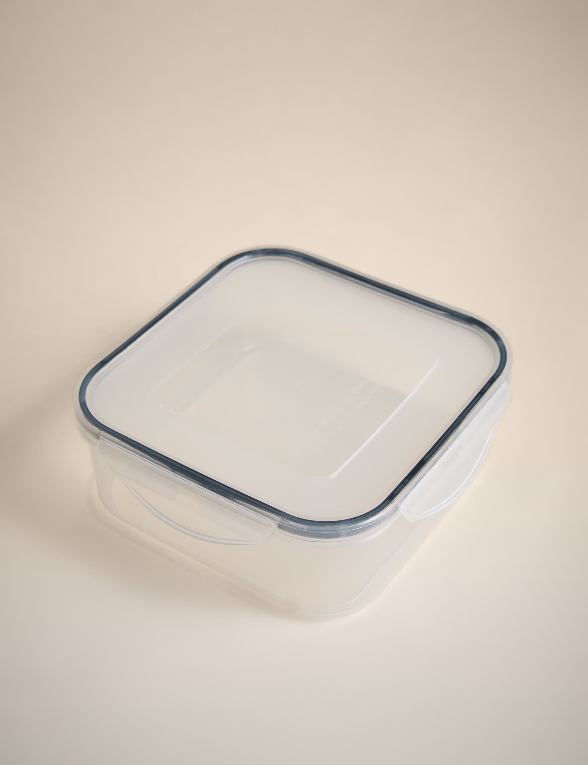 Set of 5 1.2L clip top storage boxes (British brand)