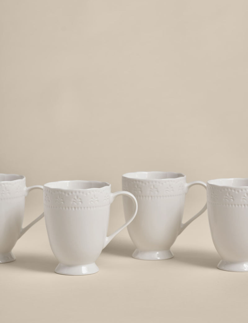 Set of four vintage china mugs (British brand)