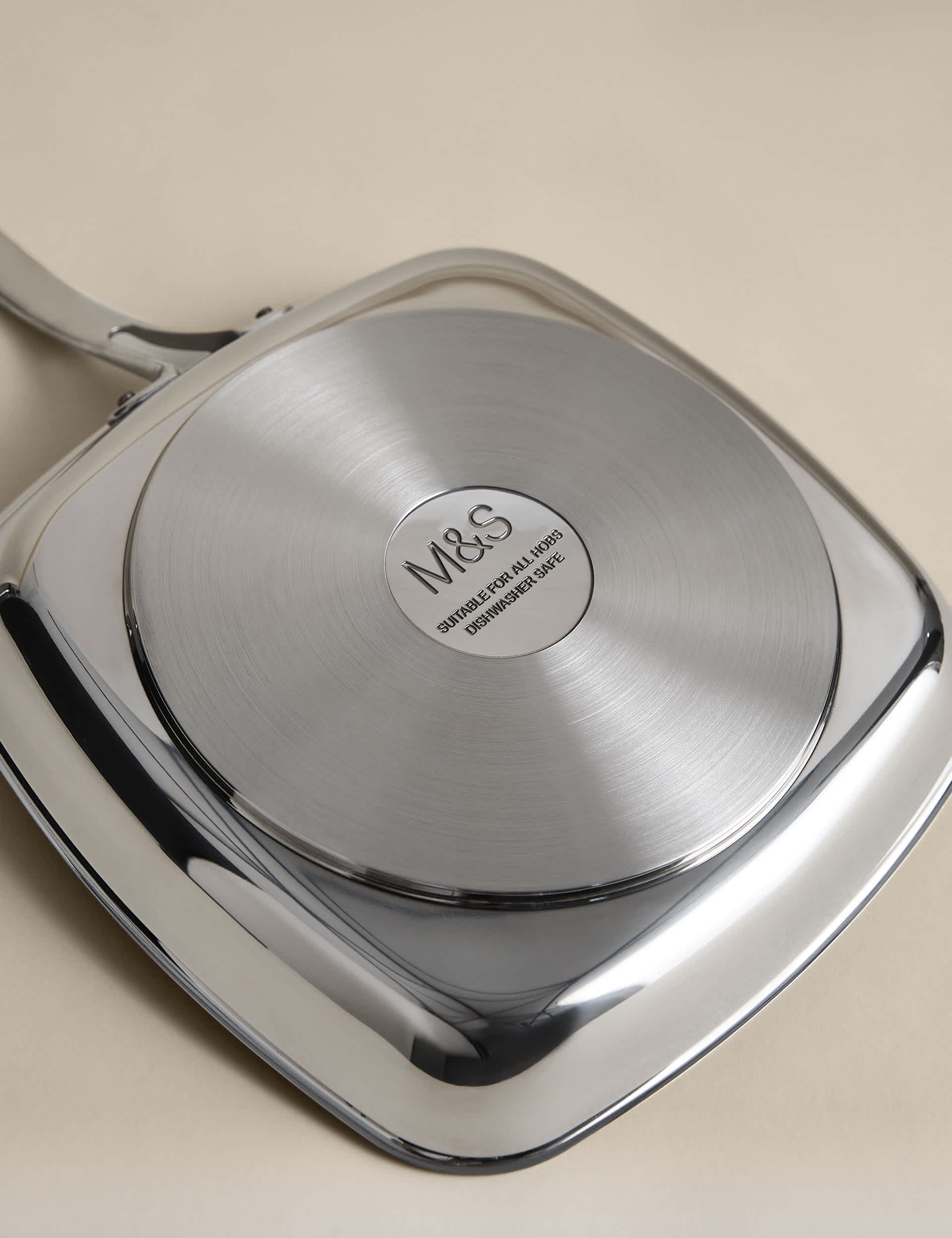 Stainless steel grill pan, UK version
