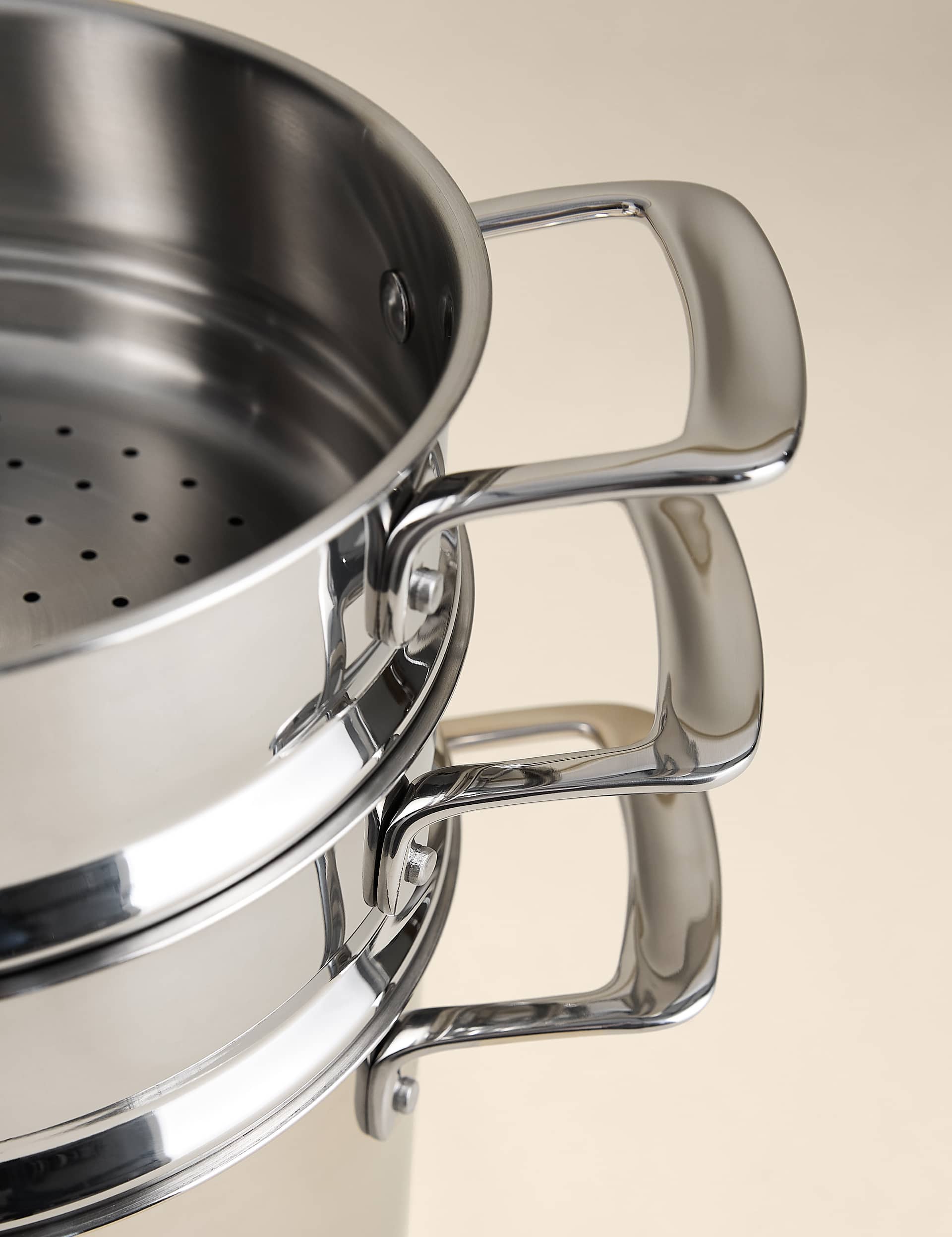 Stainless steel 3 tier steamer with StayNew technology - British product