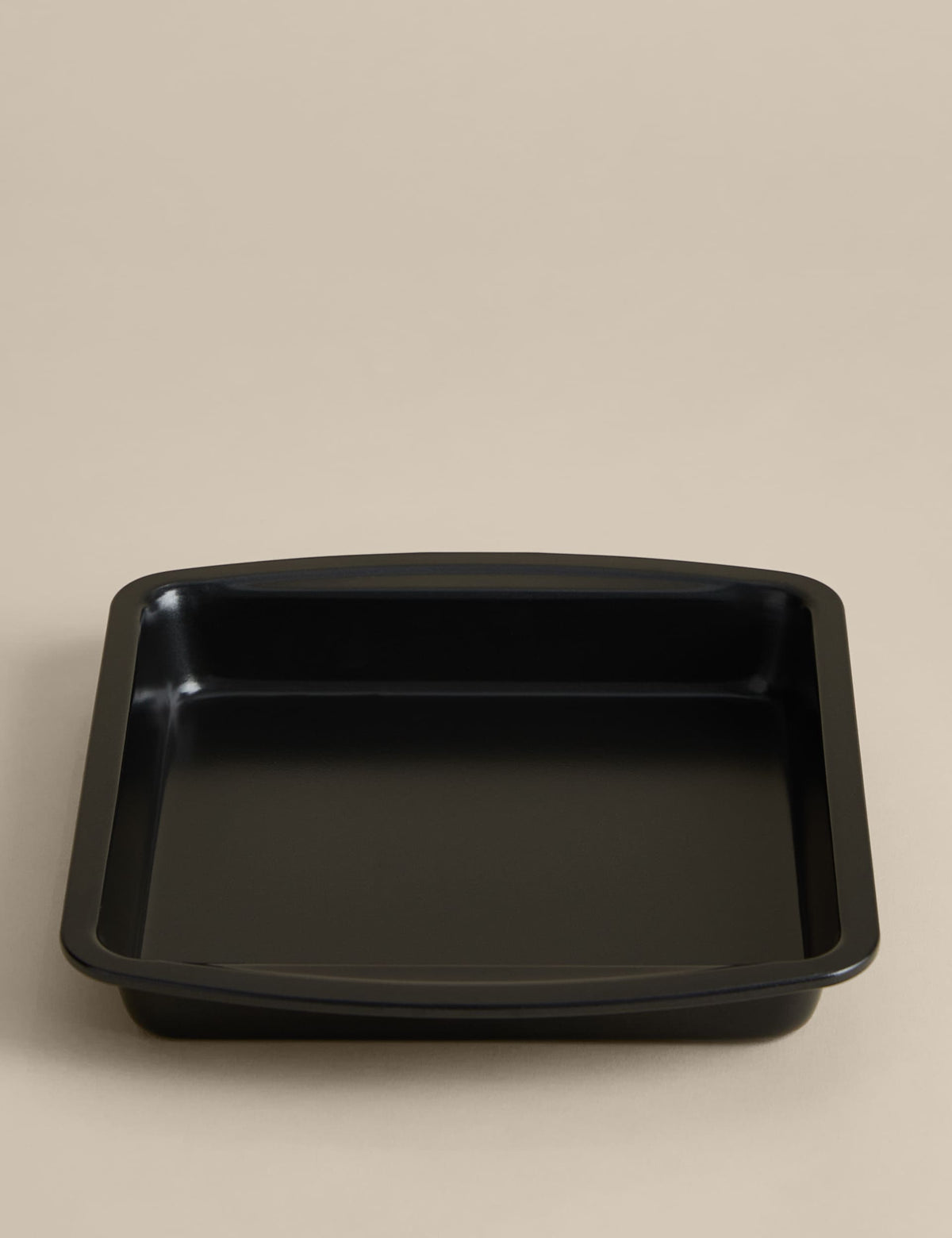 Carbon steel 9-inch square non-stick pan, UK version
