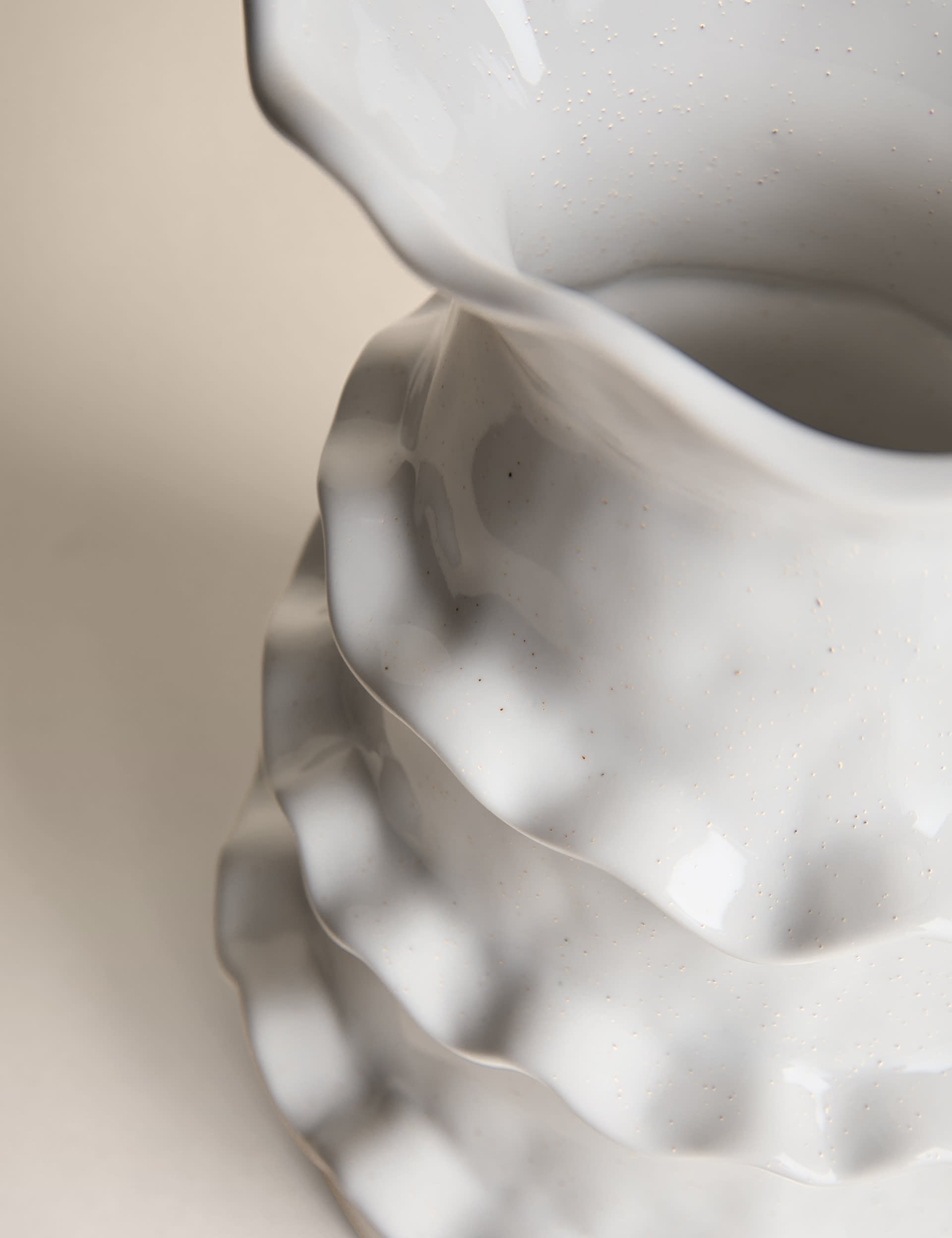 Ruffle Layer Jug