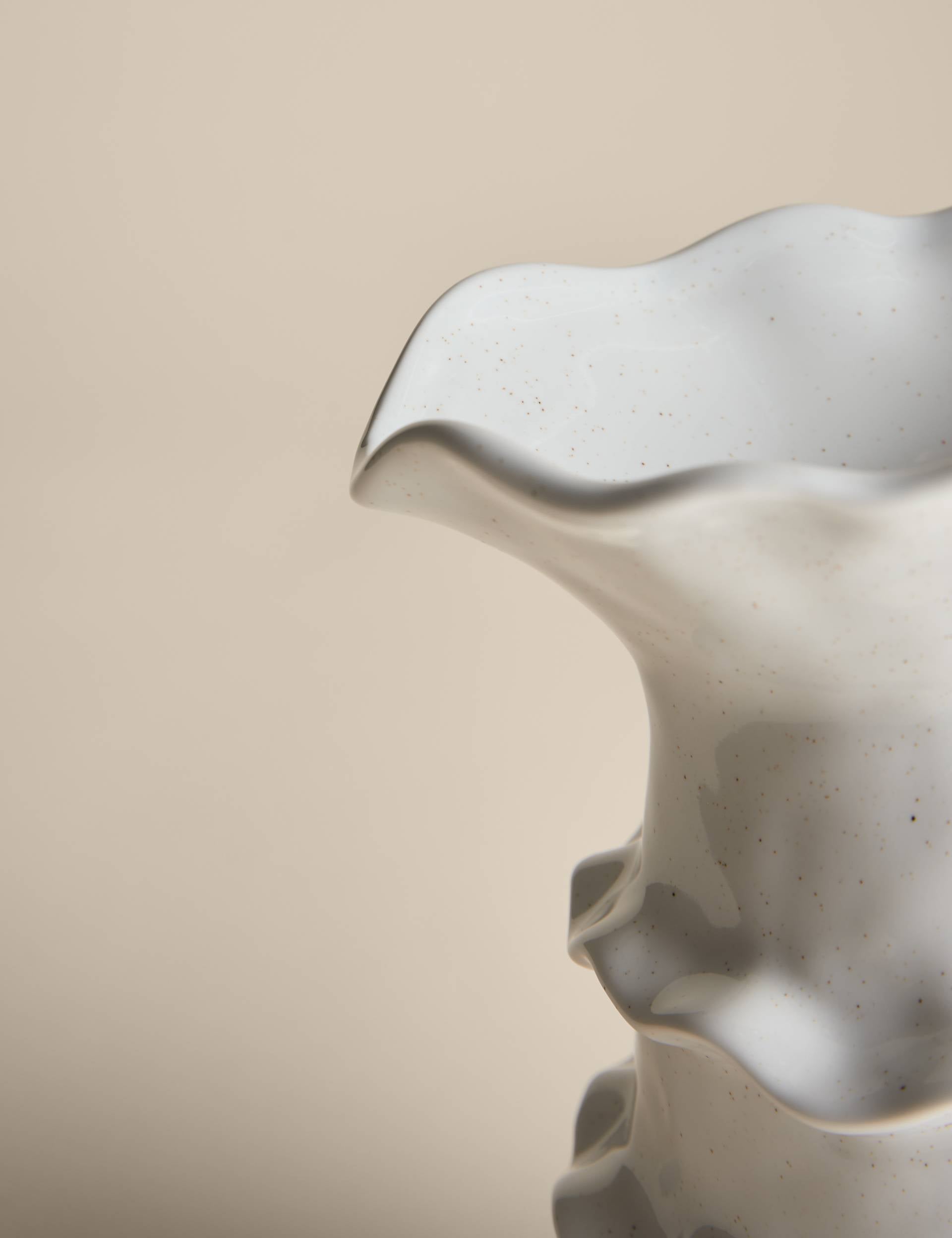 Ruffle Layer Jug