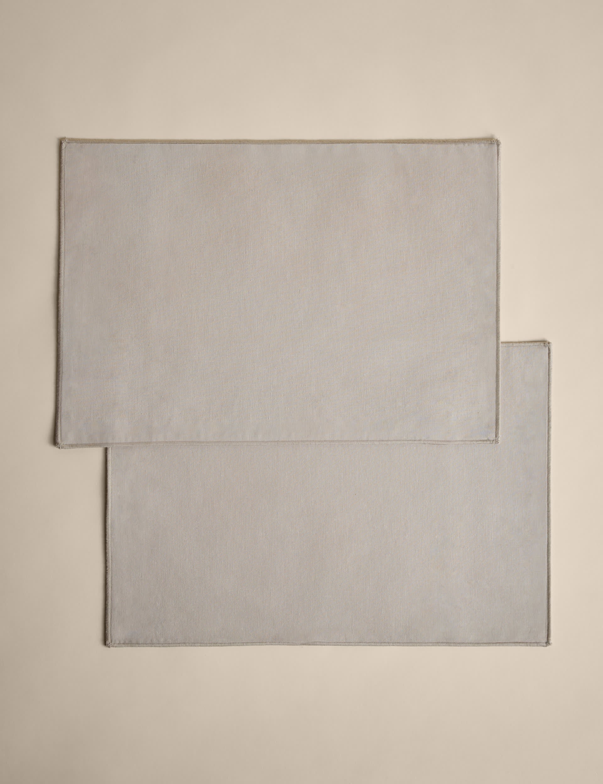 Cotton linen embroidered edge placemats set of 2, UK version
