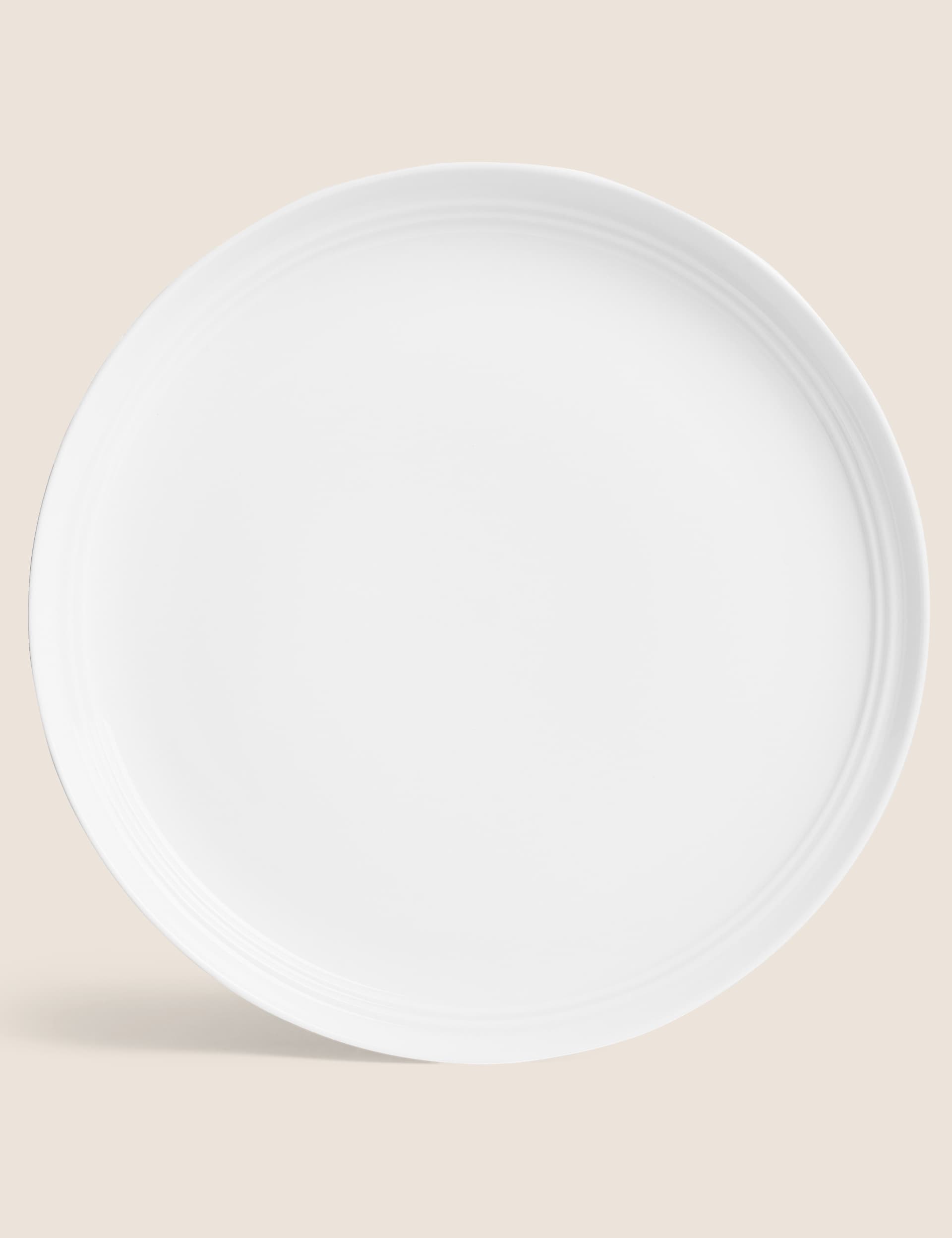 Marlowe porcelain dinner plate - British product
