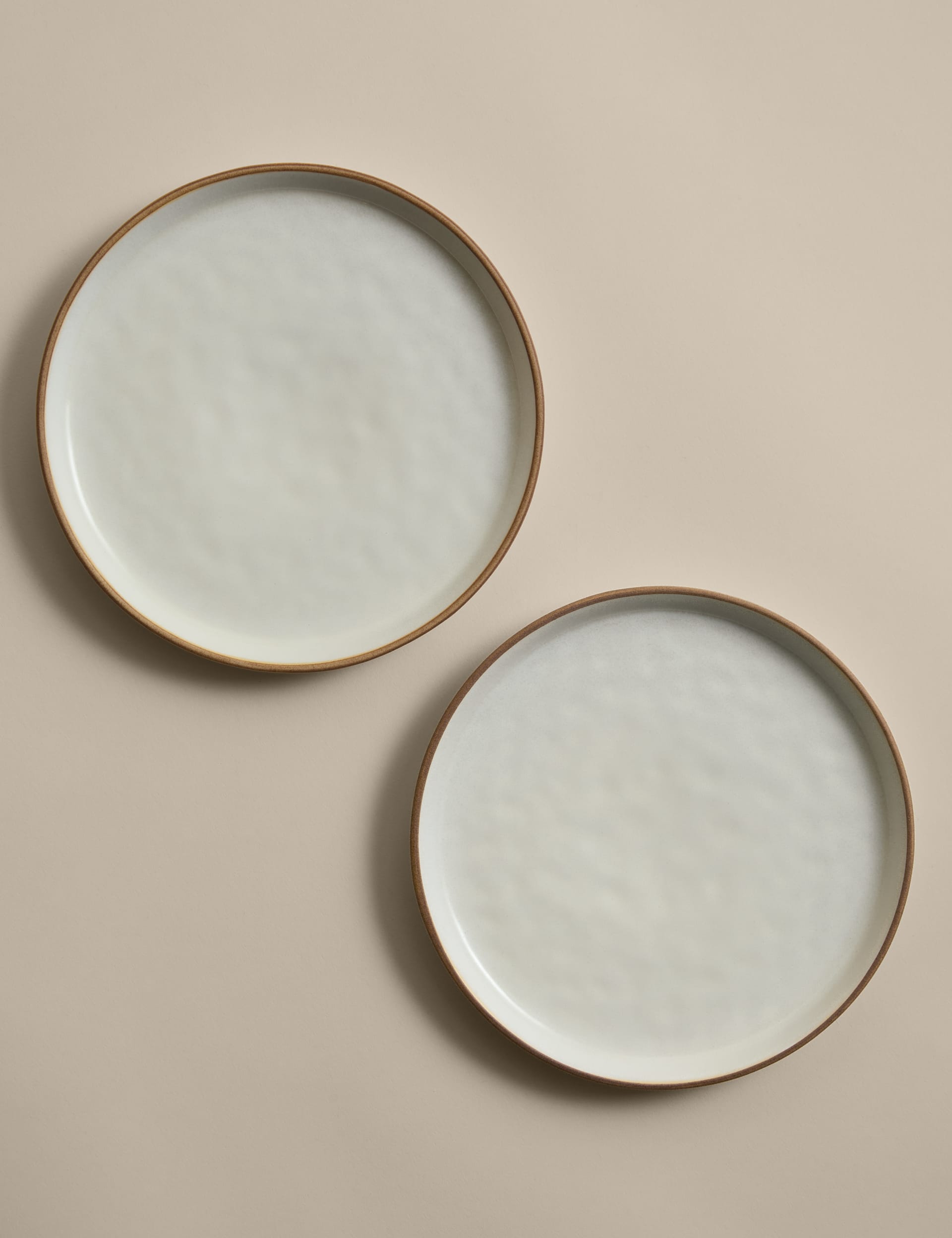 Set of 2 stoneware side plates 21 cm, imported from the UK