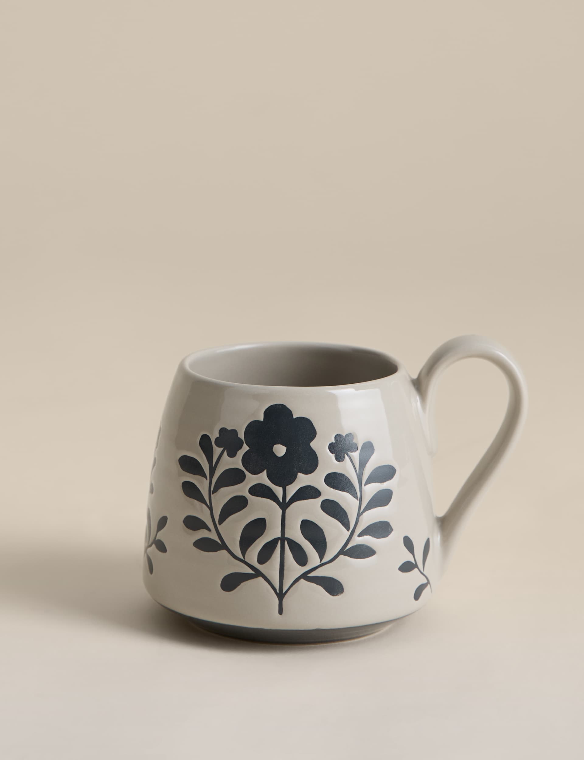 Floral Tapered Stoneware Mug - British product