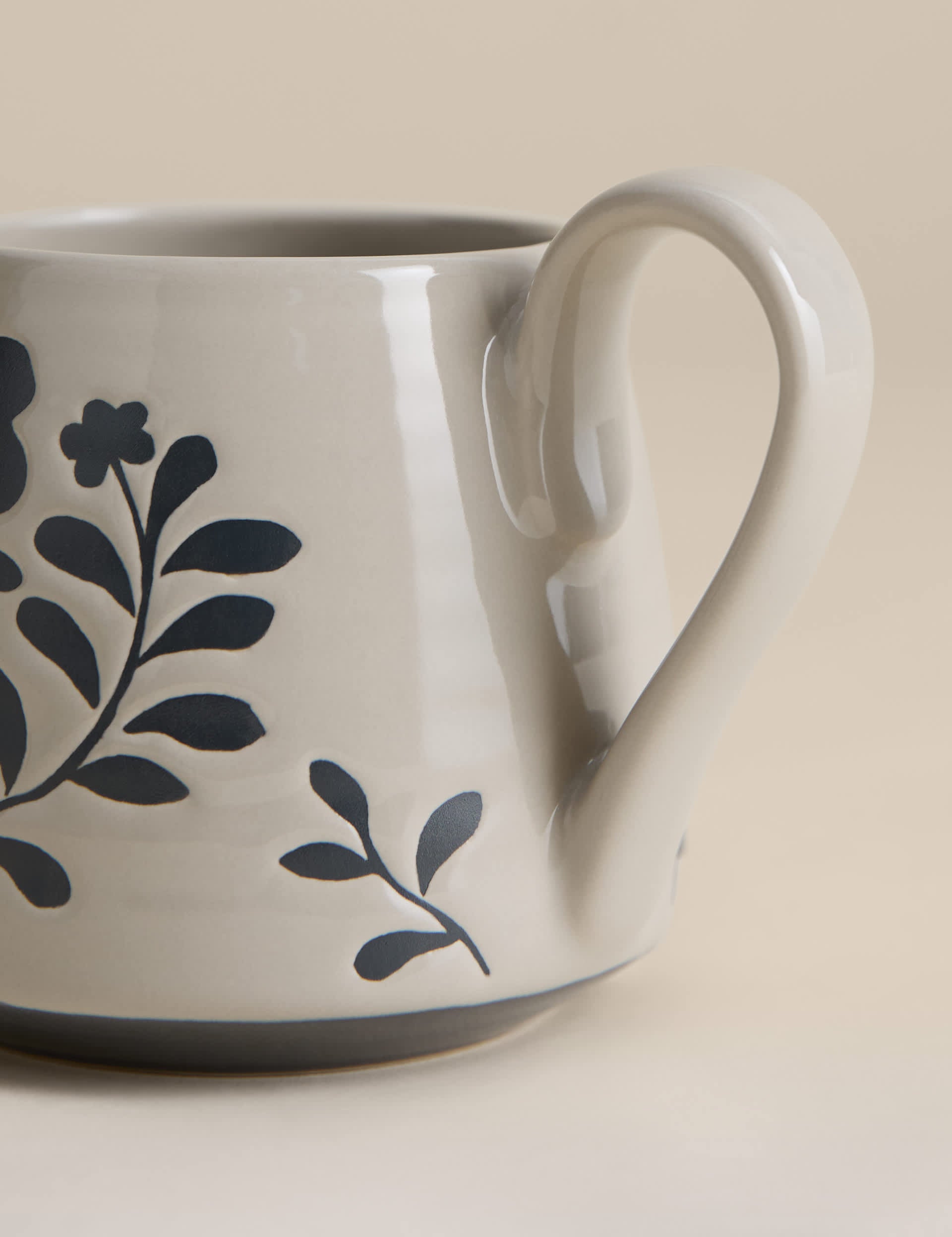 Floral Tapered Stoneware Mug - British product