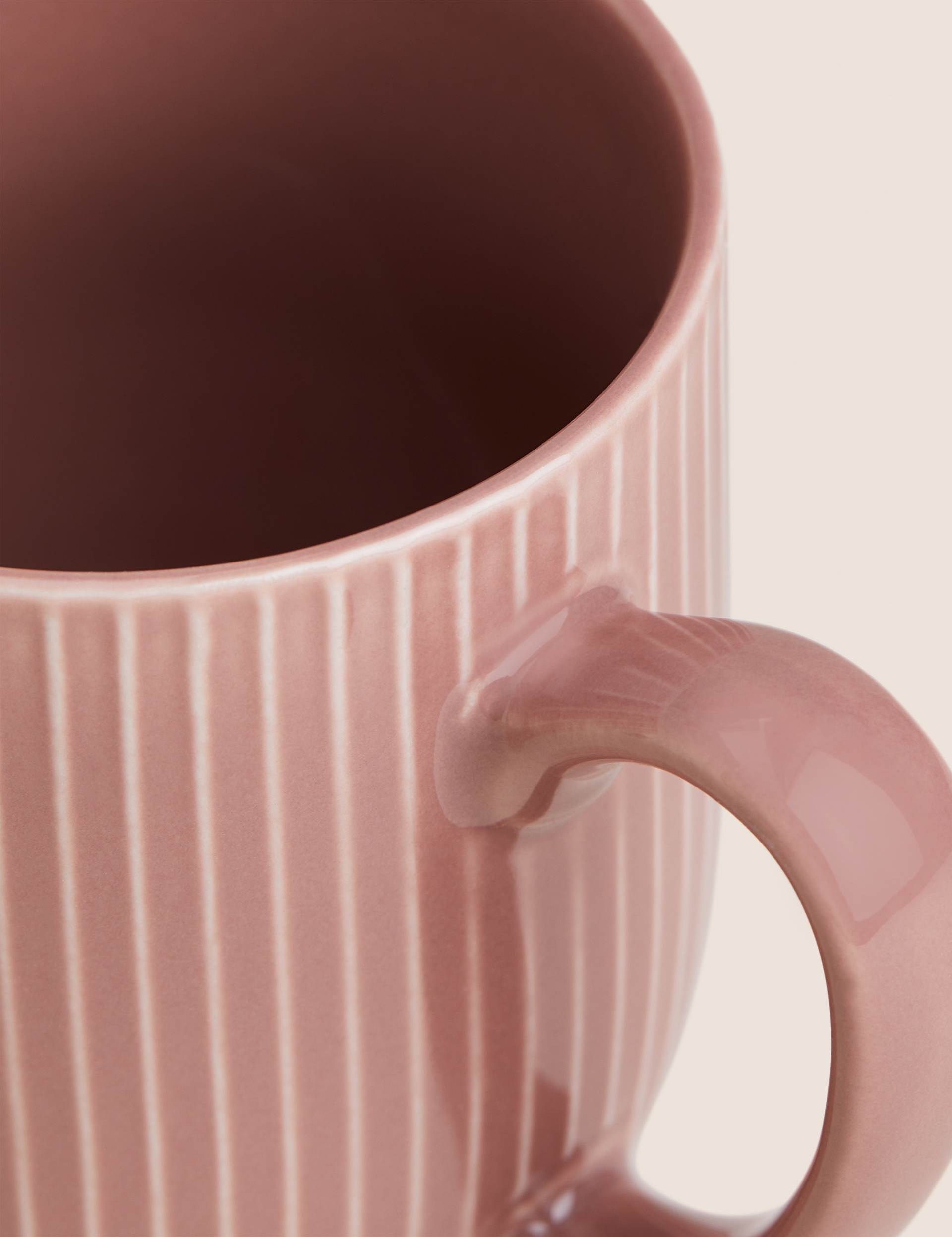 Set of four textured stripe mugs - British product