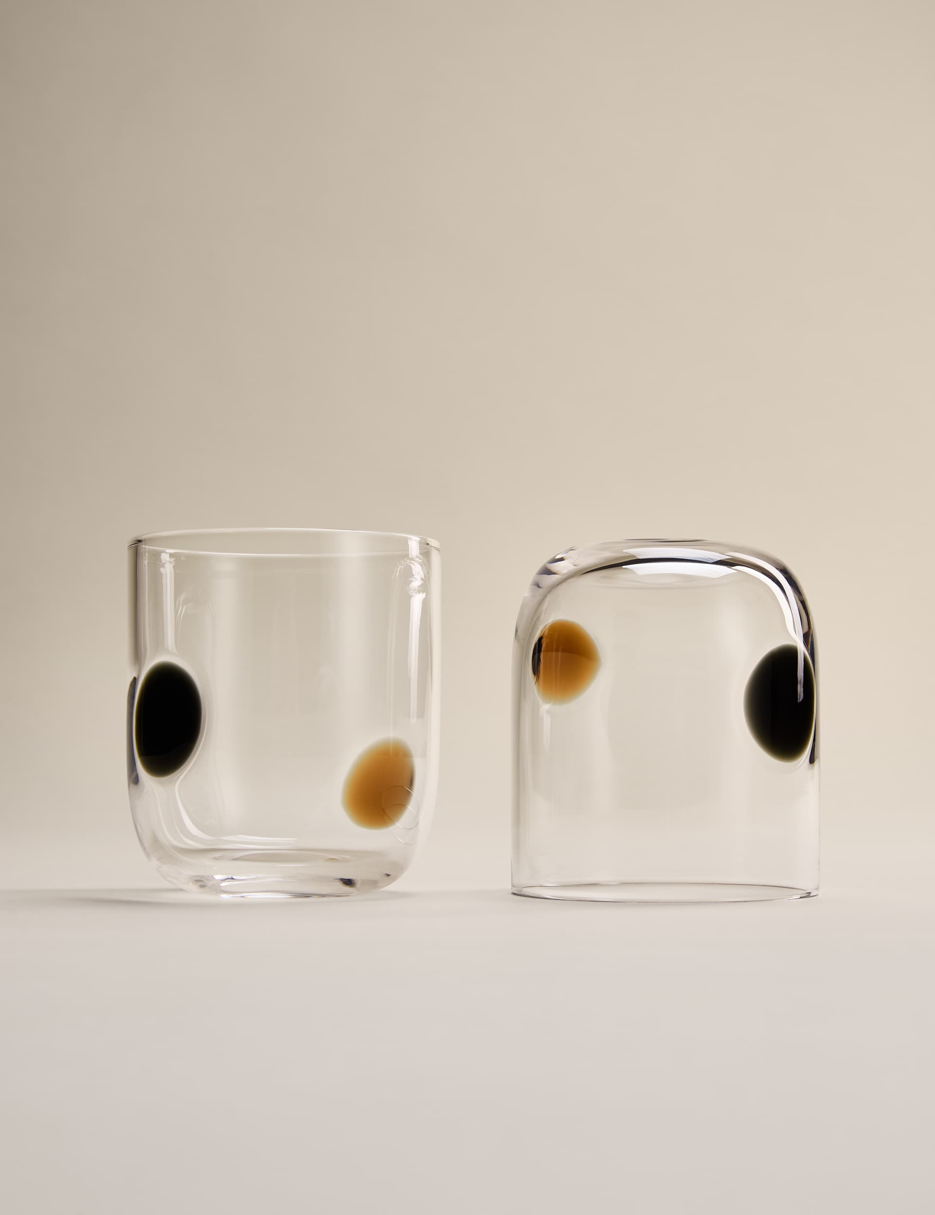 Set of two dot tumblers (British brand)