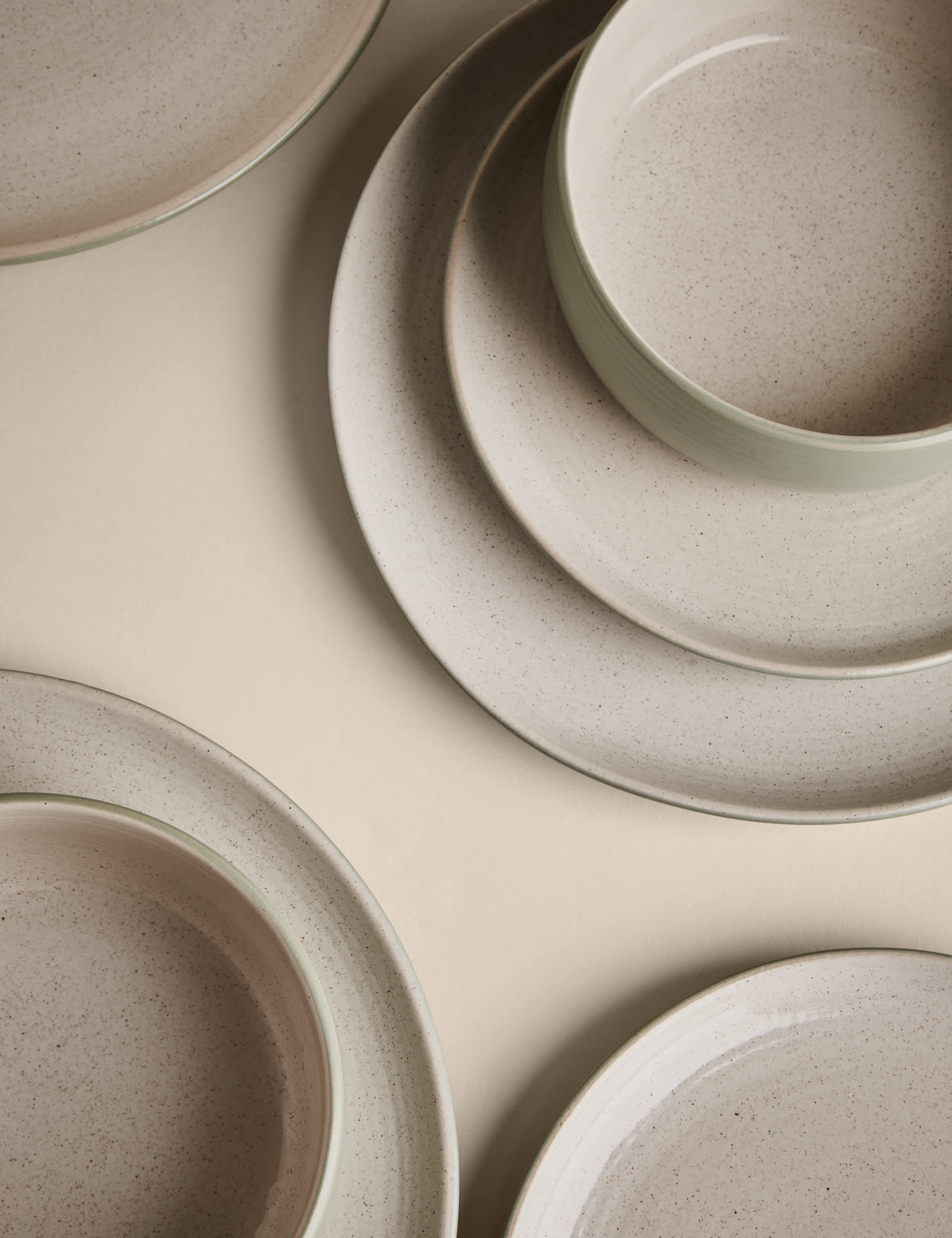 12 Piece Michigan Dinner Set
