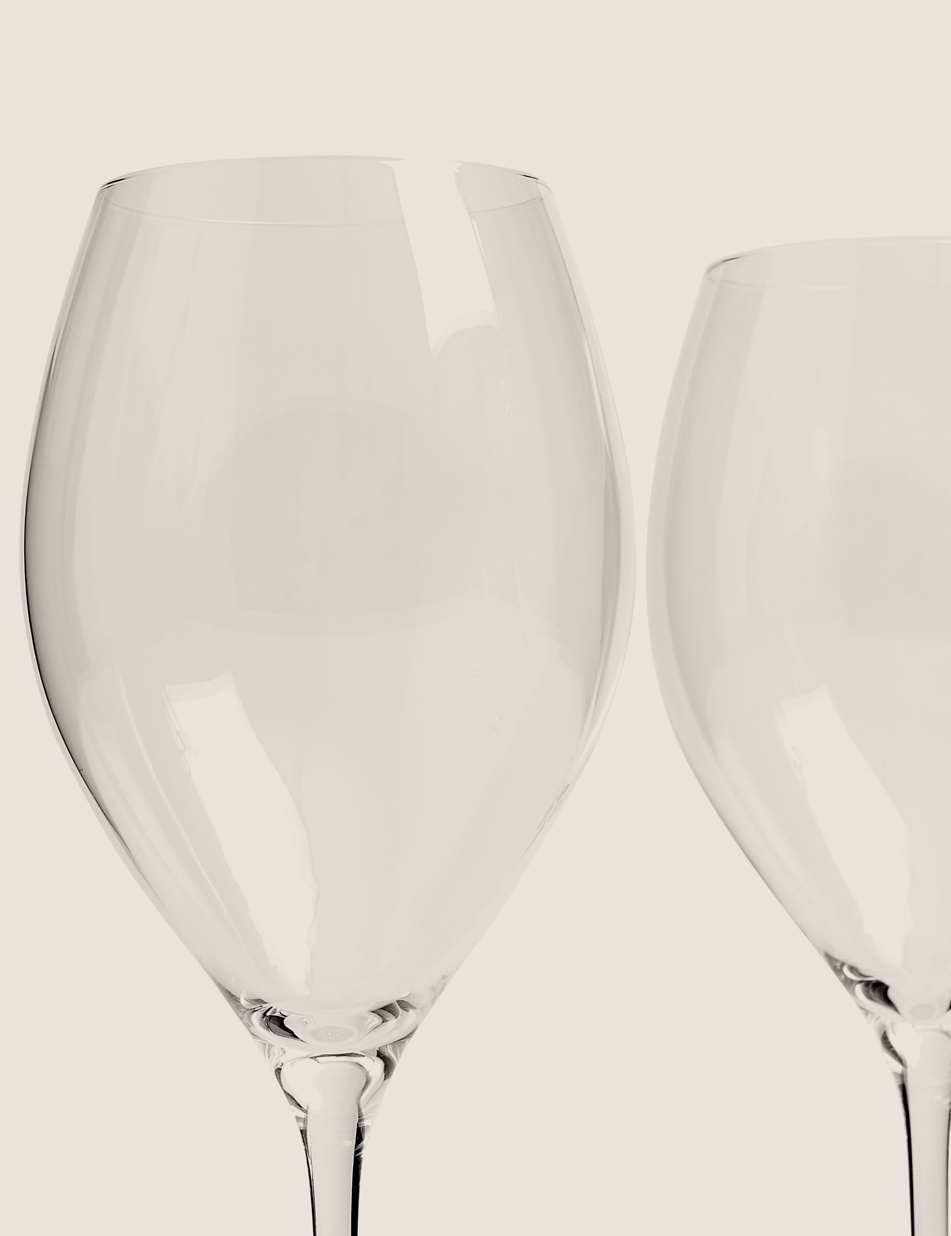 Sommelier's Edit white wine glasses set of 4, UK version