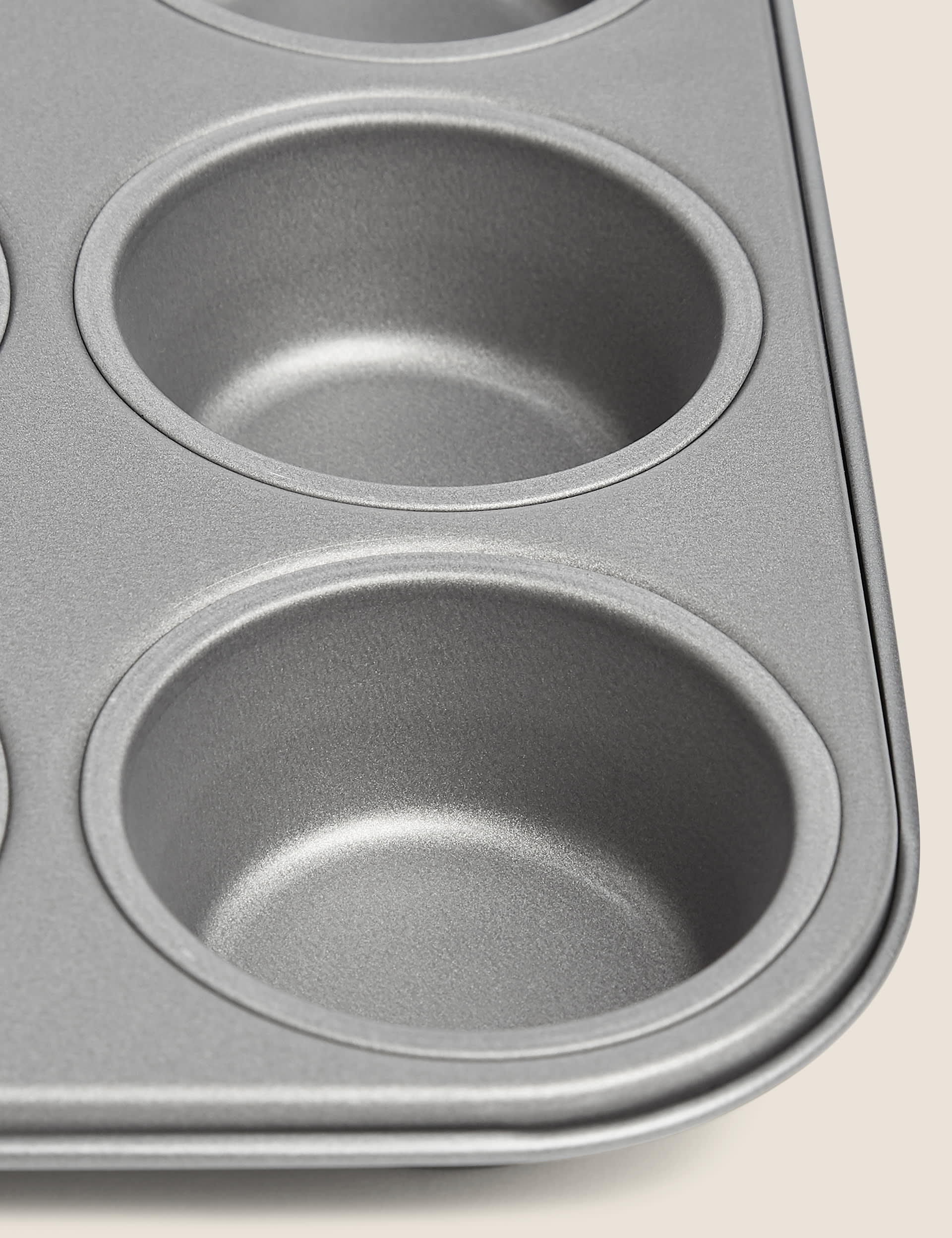Yorkshire Pudding Tray 12 Cup 35.5cm (British brand)