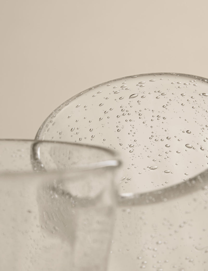 Bubble wine glasses set of 2 with captured bubbles, UK version