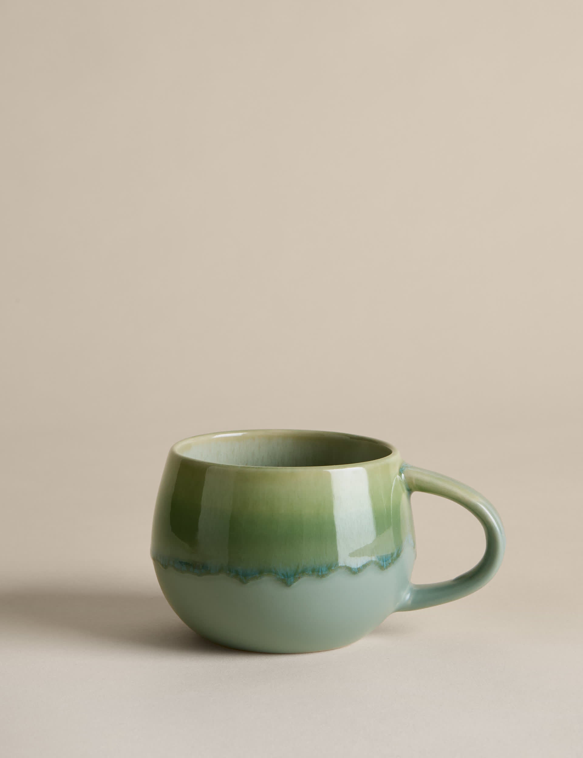 Reactive Glaze Hug Mug