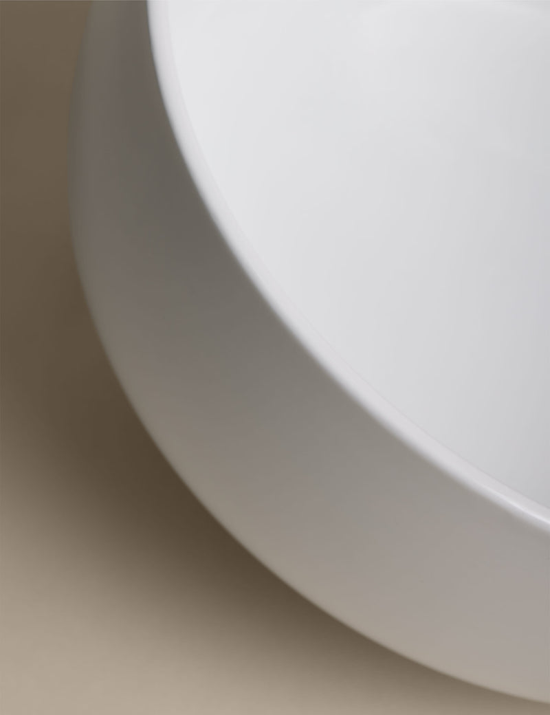 Maxim serving bowl porcelain 10cm height, imported from the UK