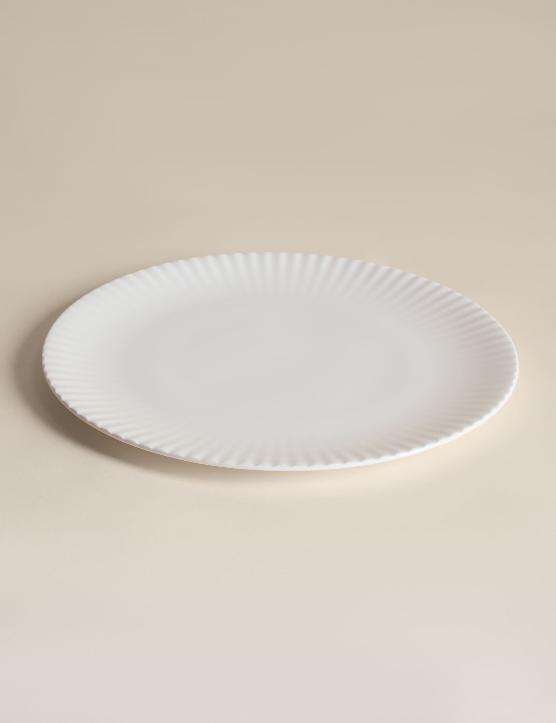 Fluted Hampton dinner plate made from china - British product