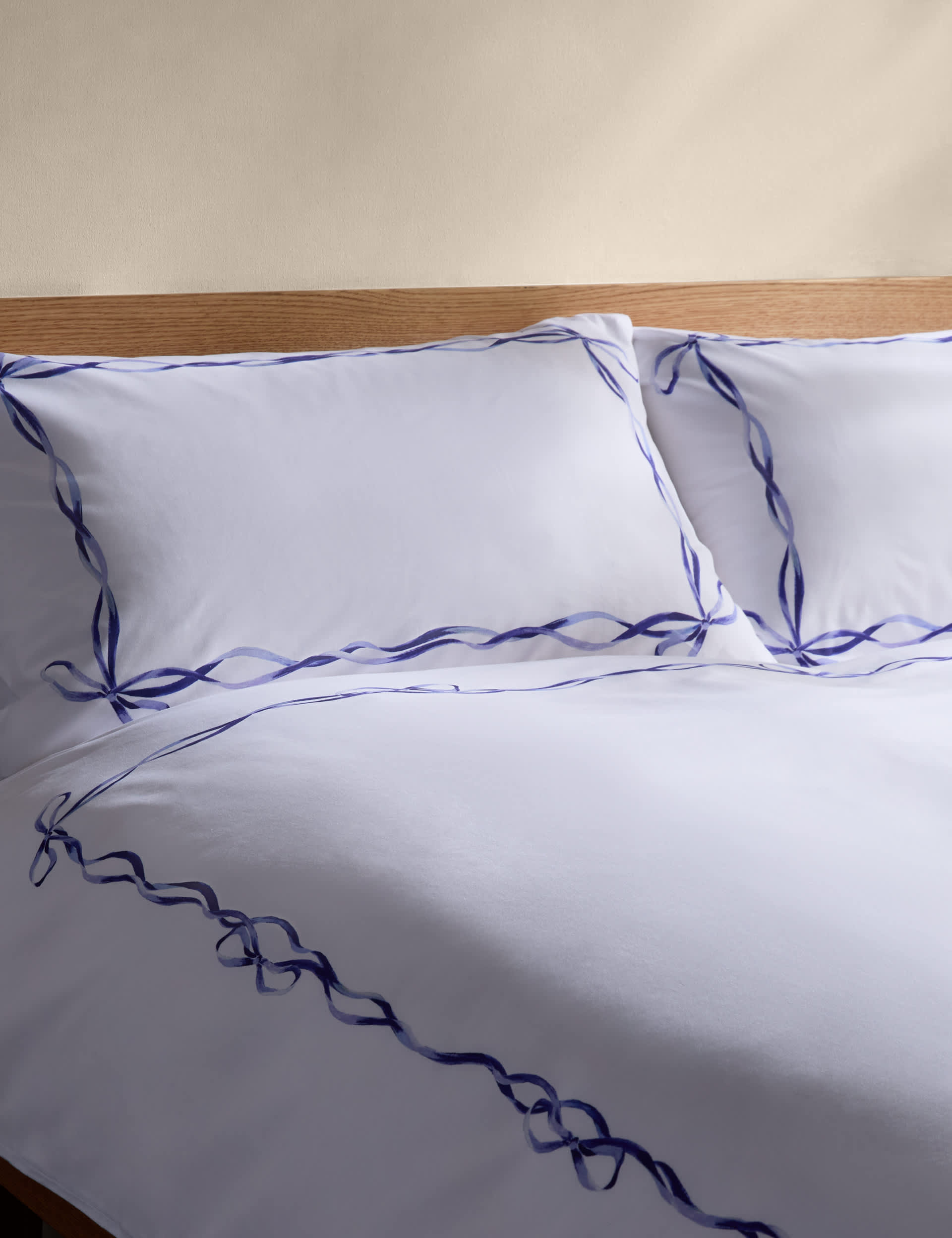 Pure cotton bow border print bedding set, imported from the UK