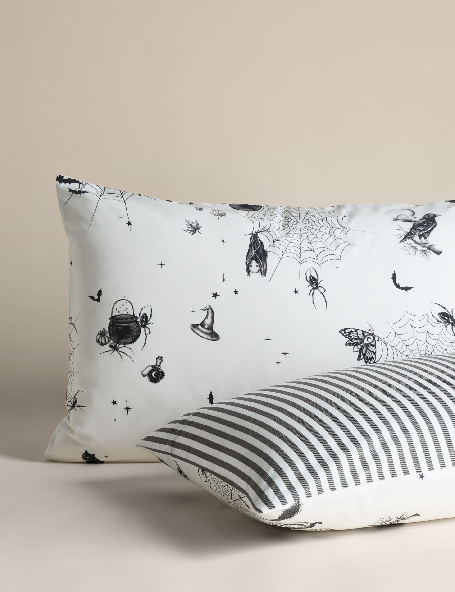Cotton Rich Halloween Printed Bedding Set