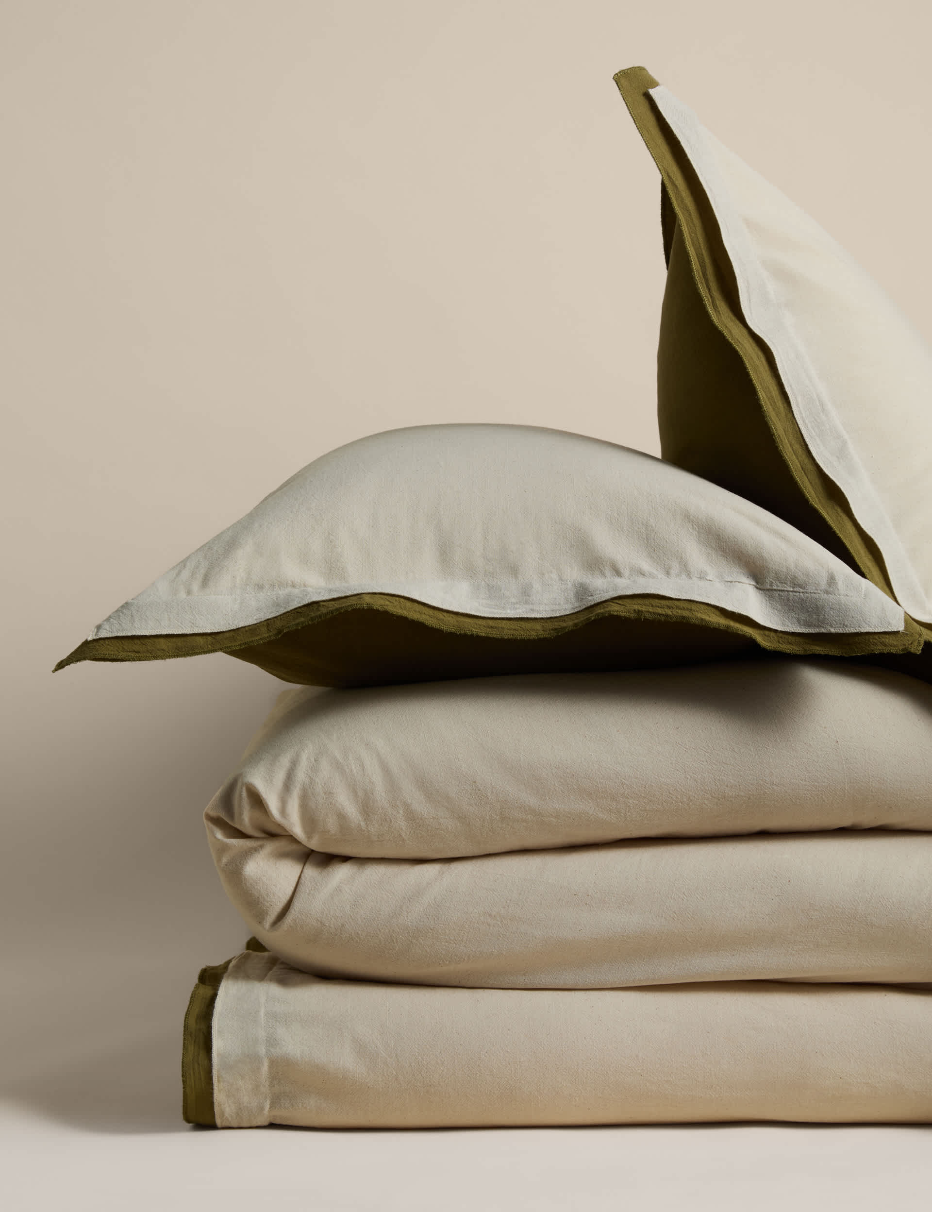 Pure cotton crepe contrast bedding set (British brand)