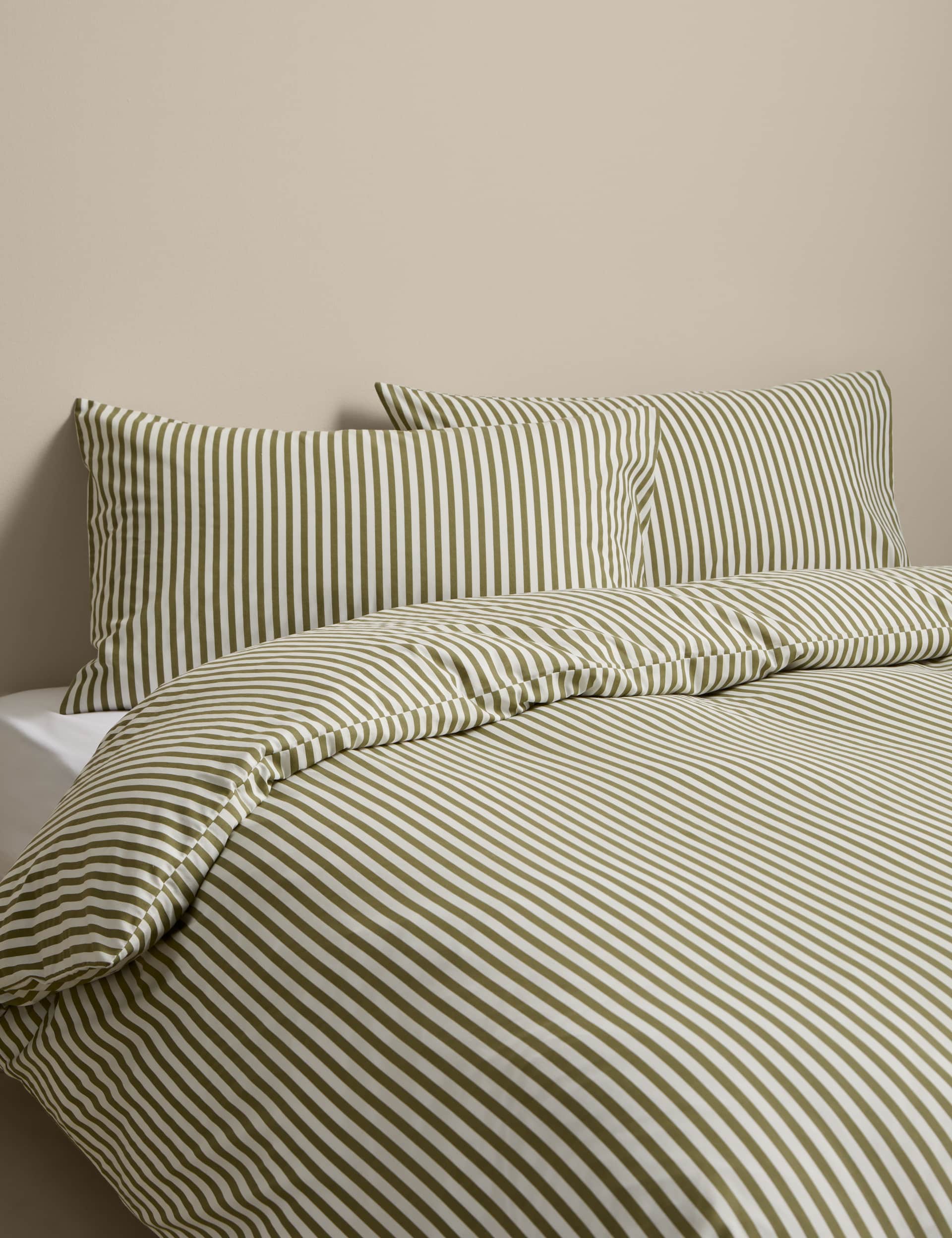 Cotton blend stripe bedding set, UK version