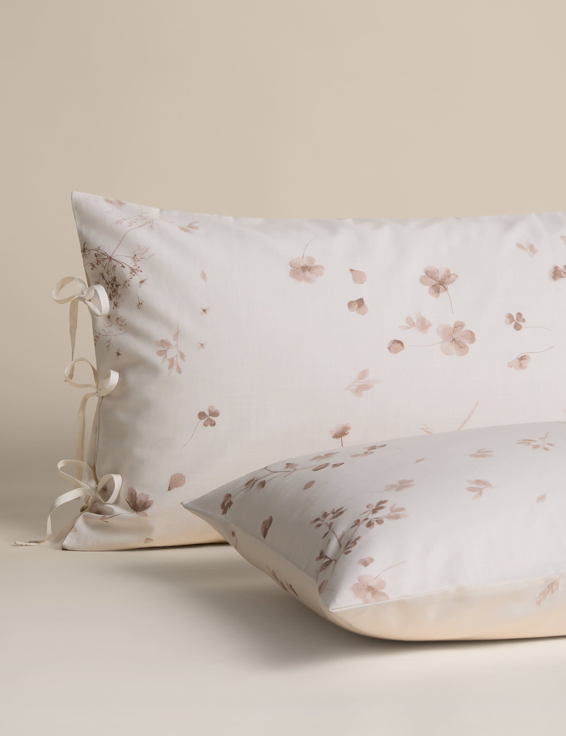Pressed floral print pure cotton bedding set, UK version