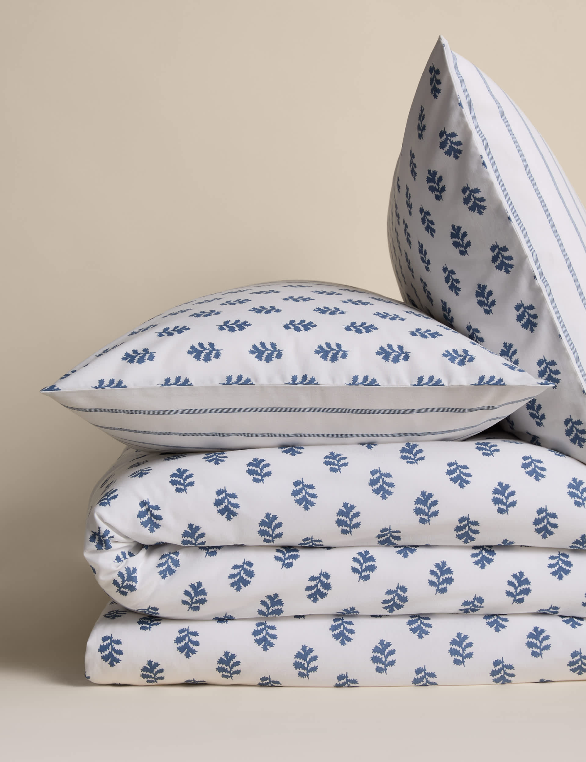 M&S Cotton Blend Mini Leaf Bedding Set