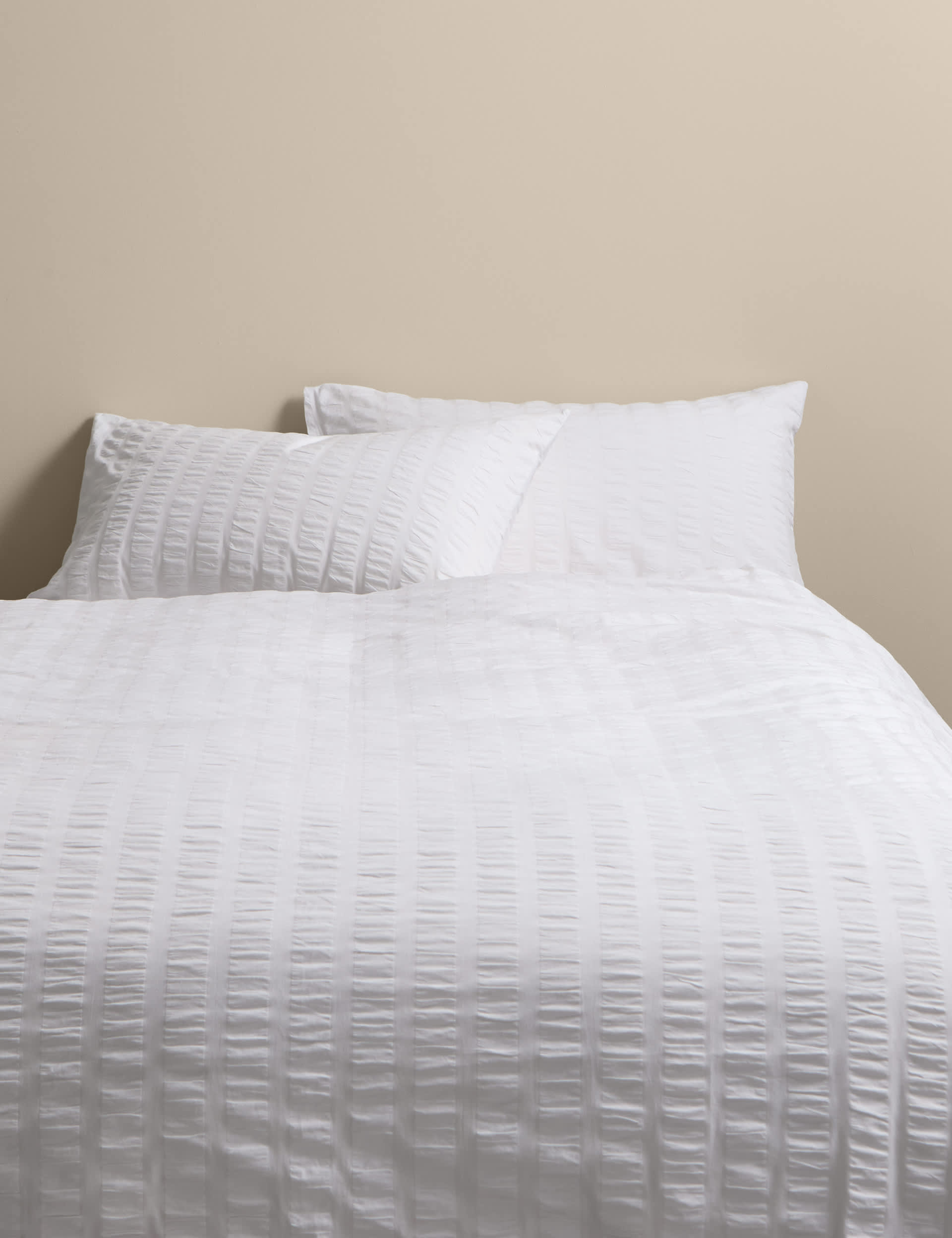 Pure cotton seersucker bedding set, striped pattern - British product