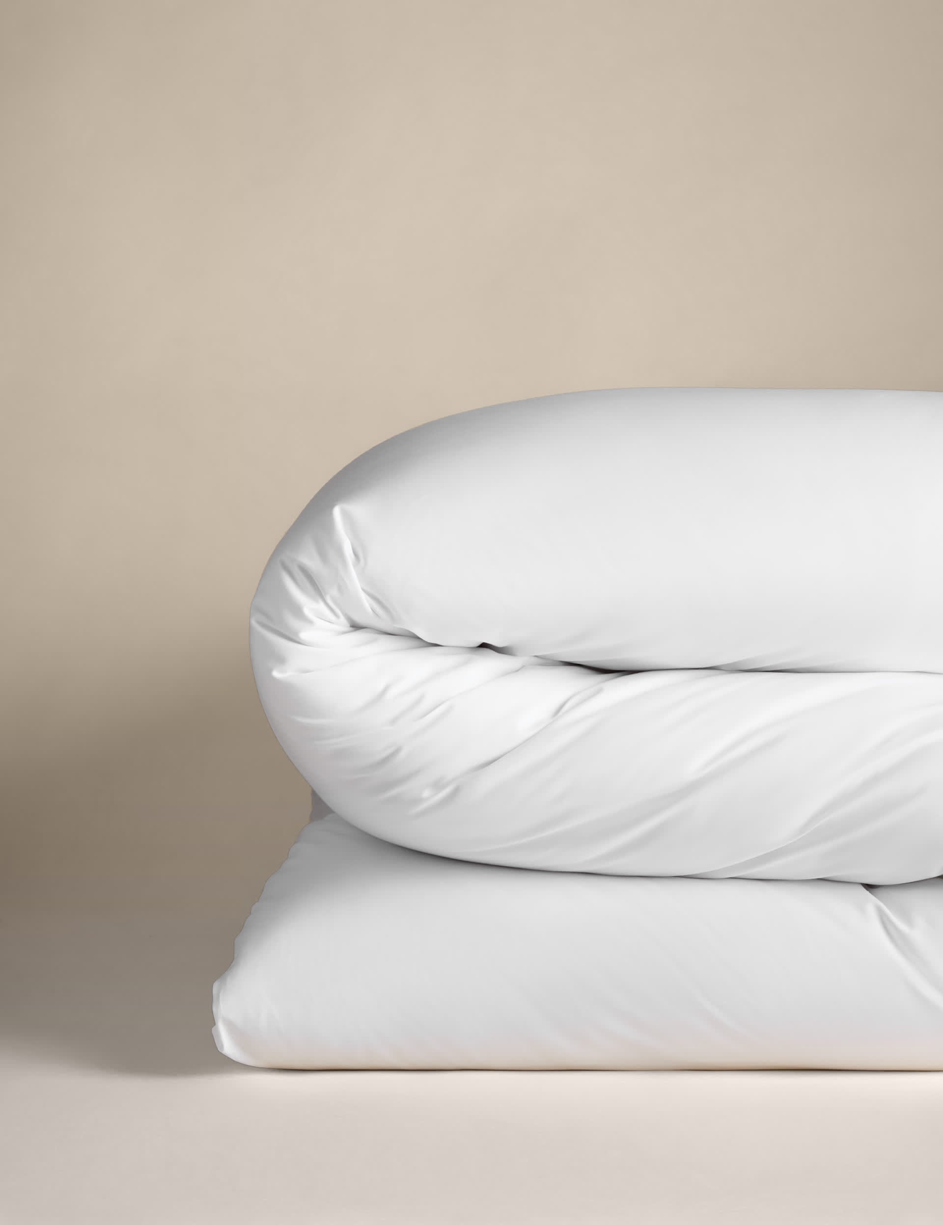 Cotton plain duvet cover 180 thread count, imported from the UK