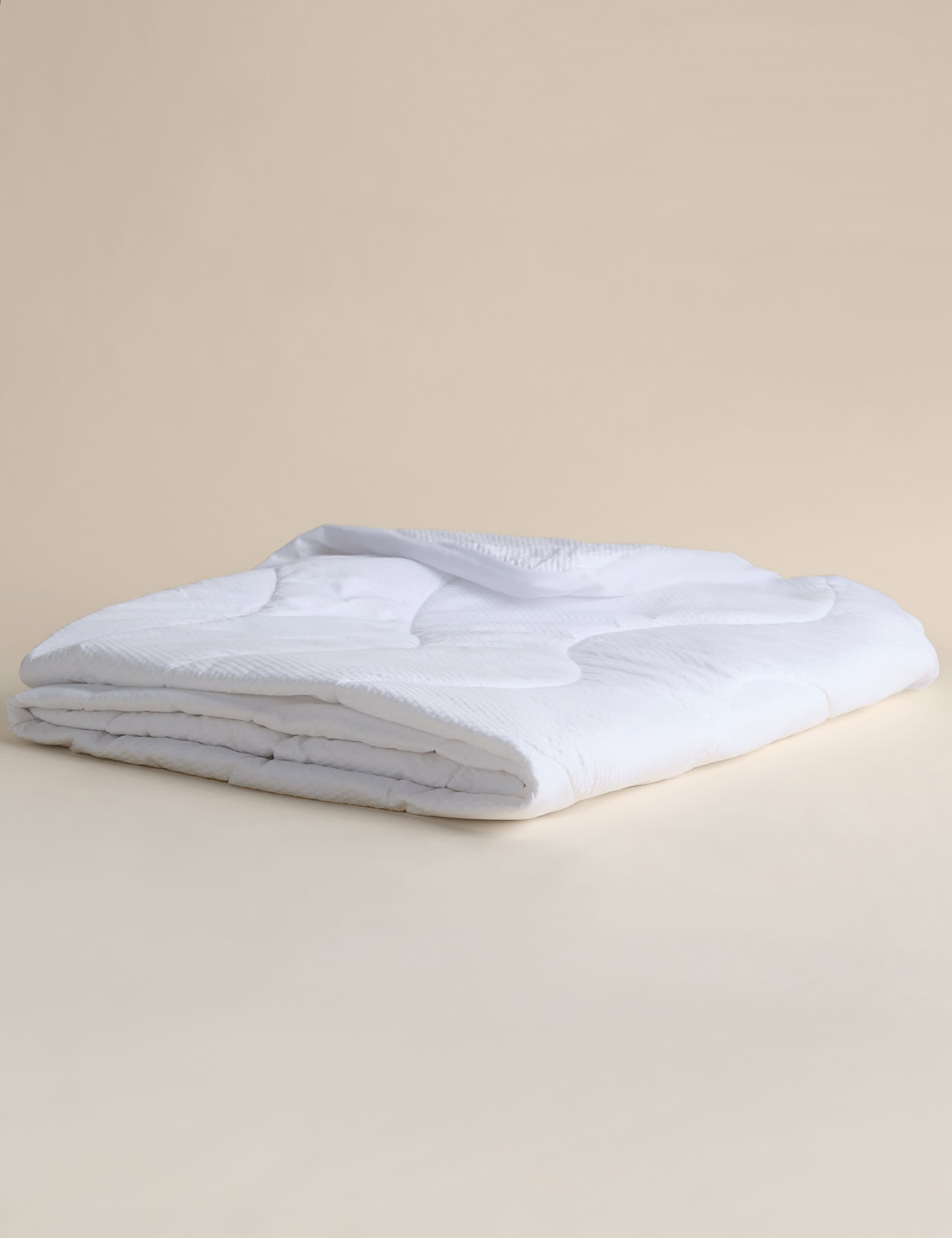 Guest Essentials mattress protector - British product