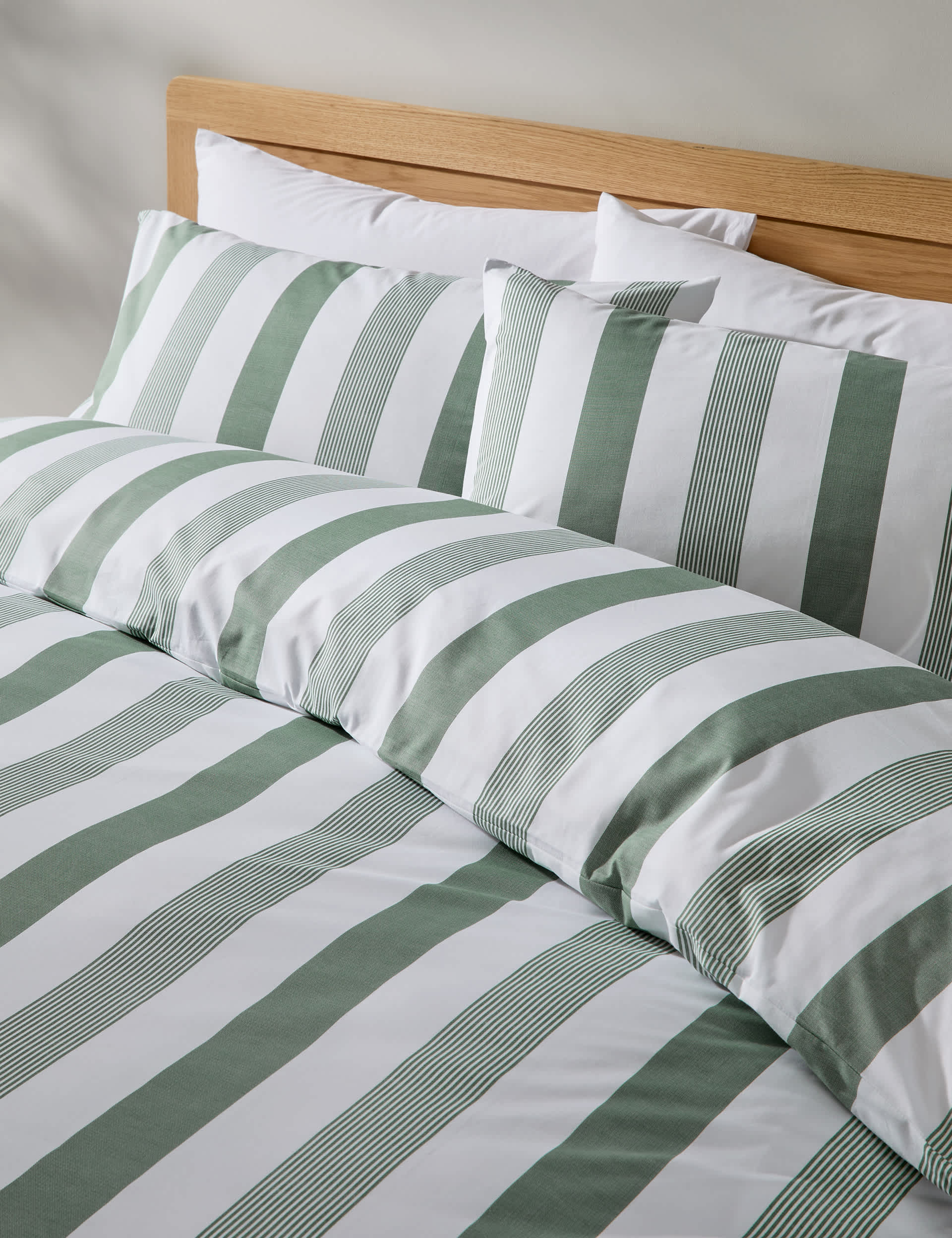 Hadley Striped Cotton Bedding Set Single, imported from the UK