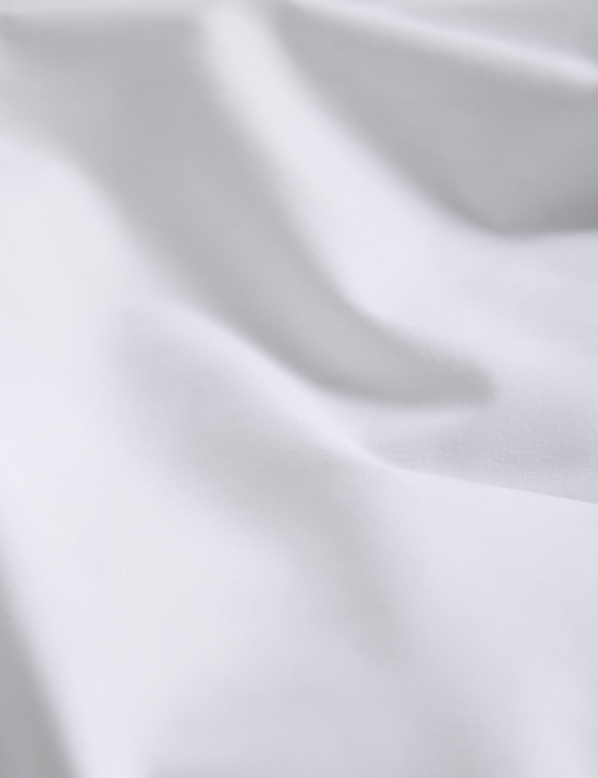 Cotton blend non-iron fitted sheet 25cm deep - British product
