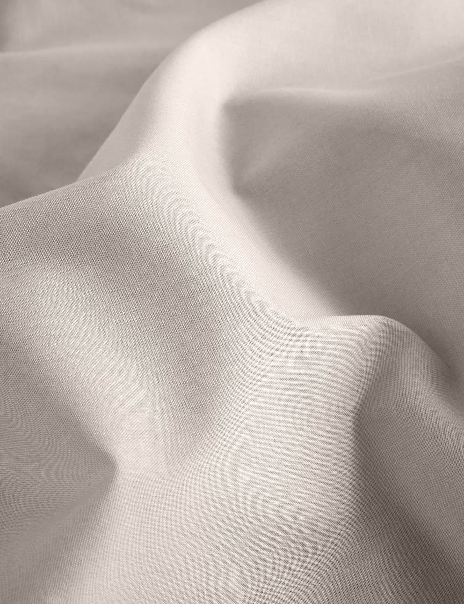 Cotton rich percale bedding set, imported from the UK