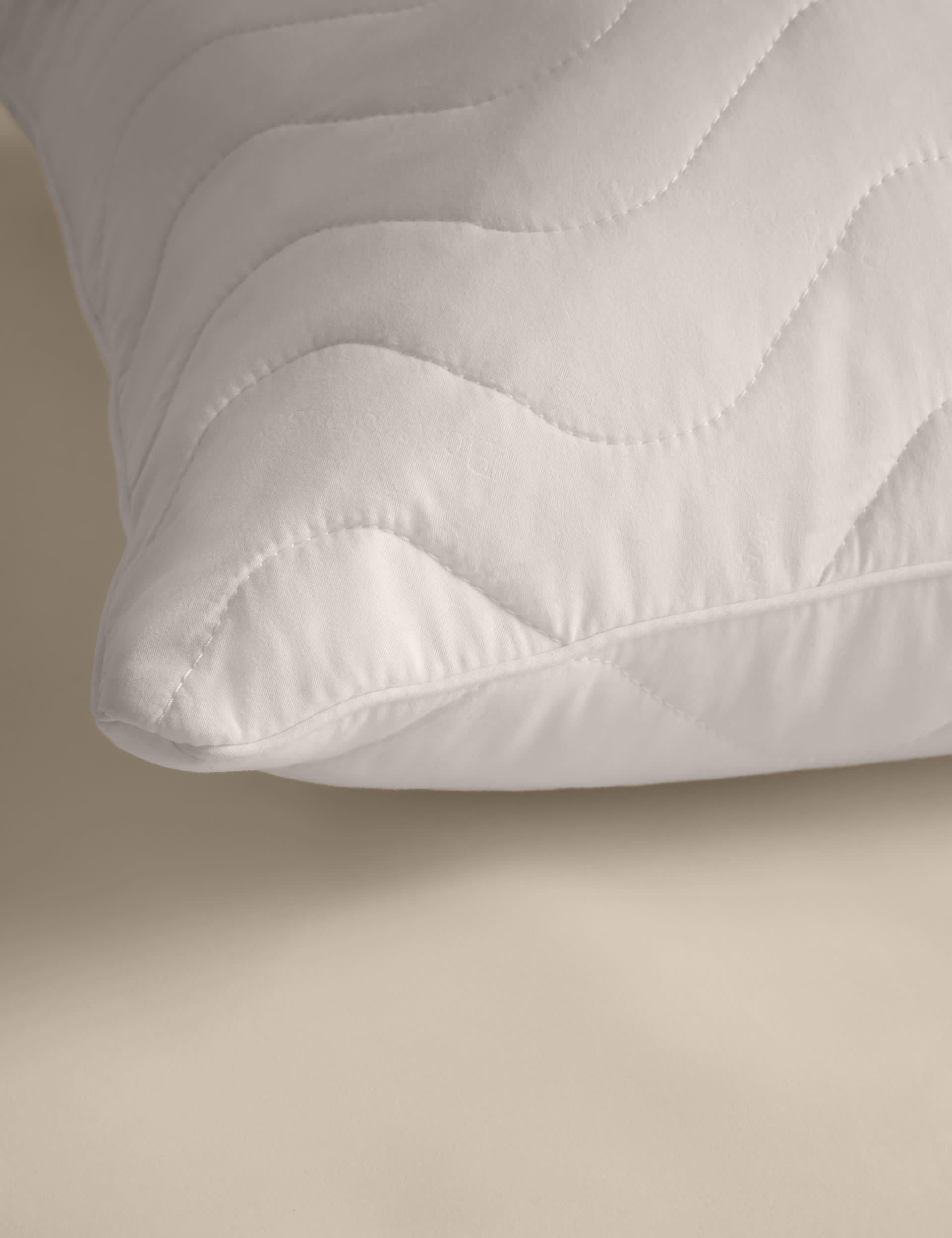 Firm pillows 2 pack with Body Sensor technology - British product