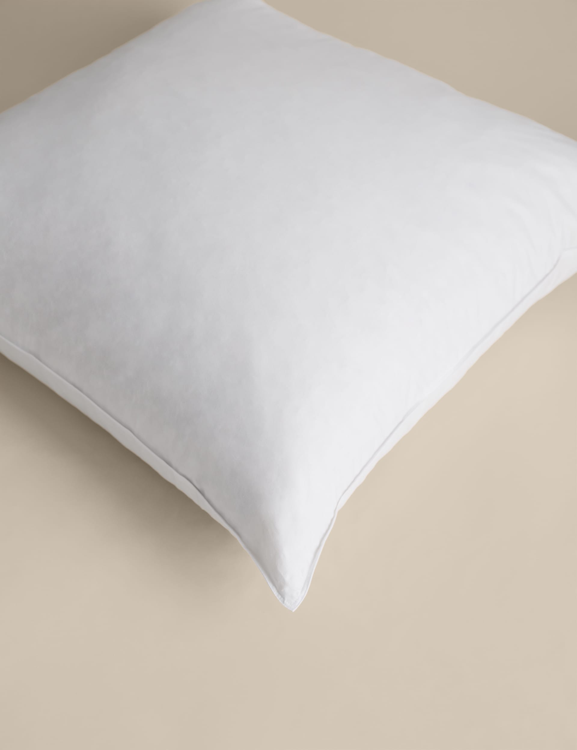 Duck feather and down square pillow 65x65 cm, UK version
